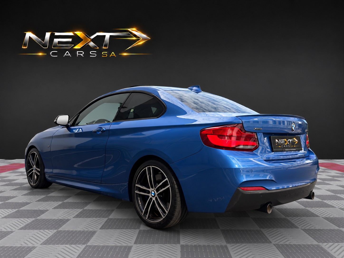 BMW M240i xDrive Steptronic-image-1