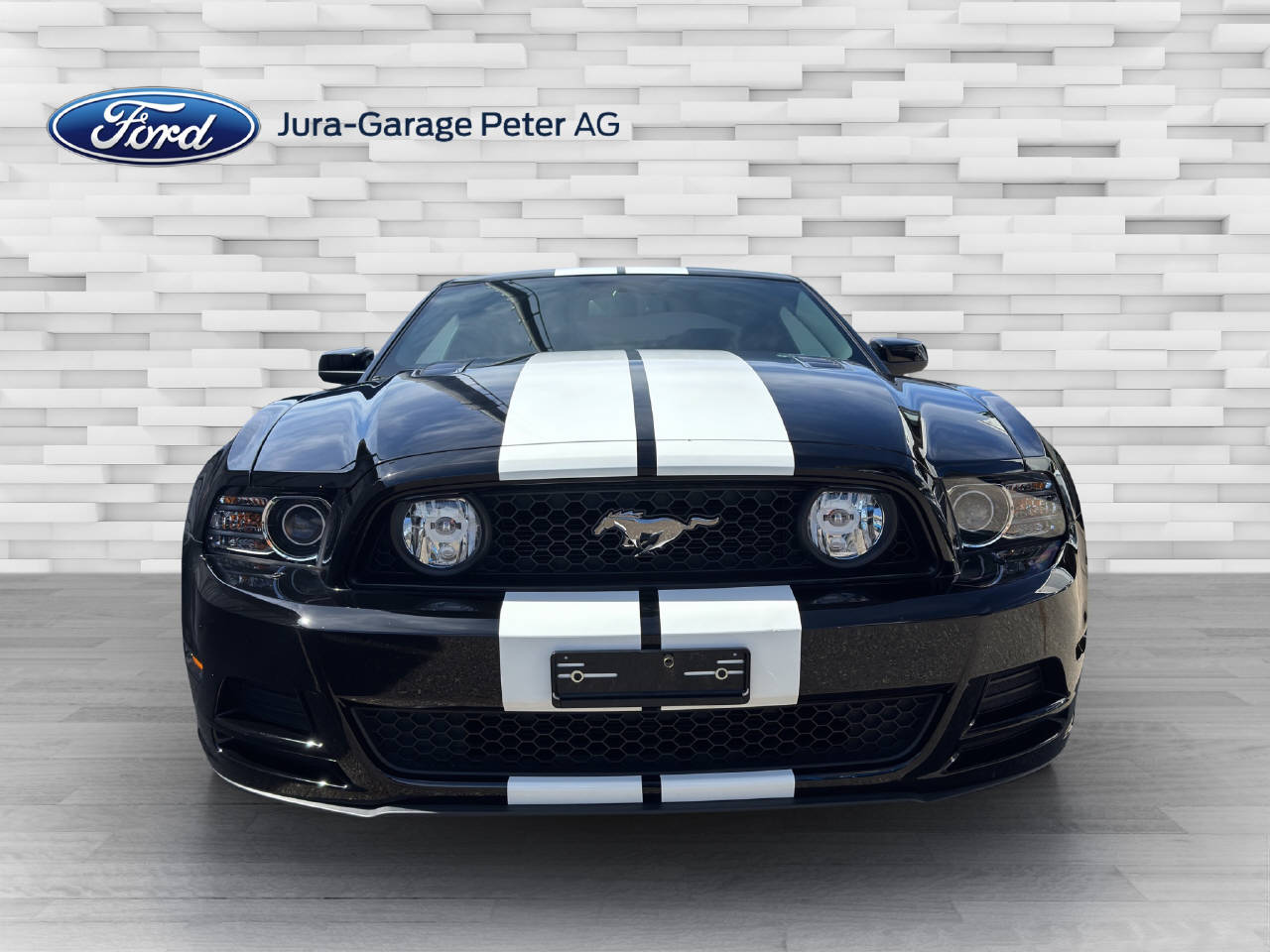 FORD Mustang Coupé 5.0 V8 GT Black-image-1