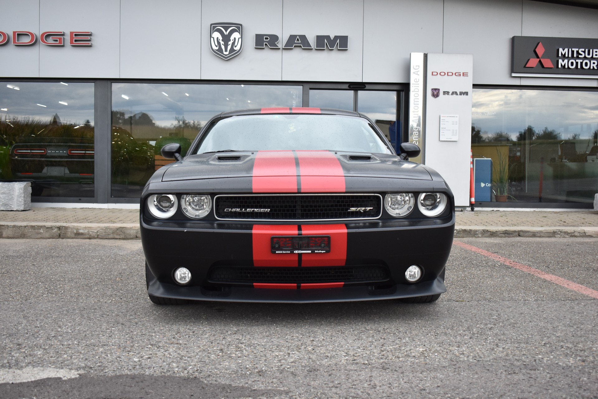 DODGE CHALLENGER 6.4 SRT8 392 V8 HEMI AUT.-image-0