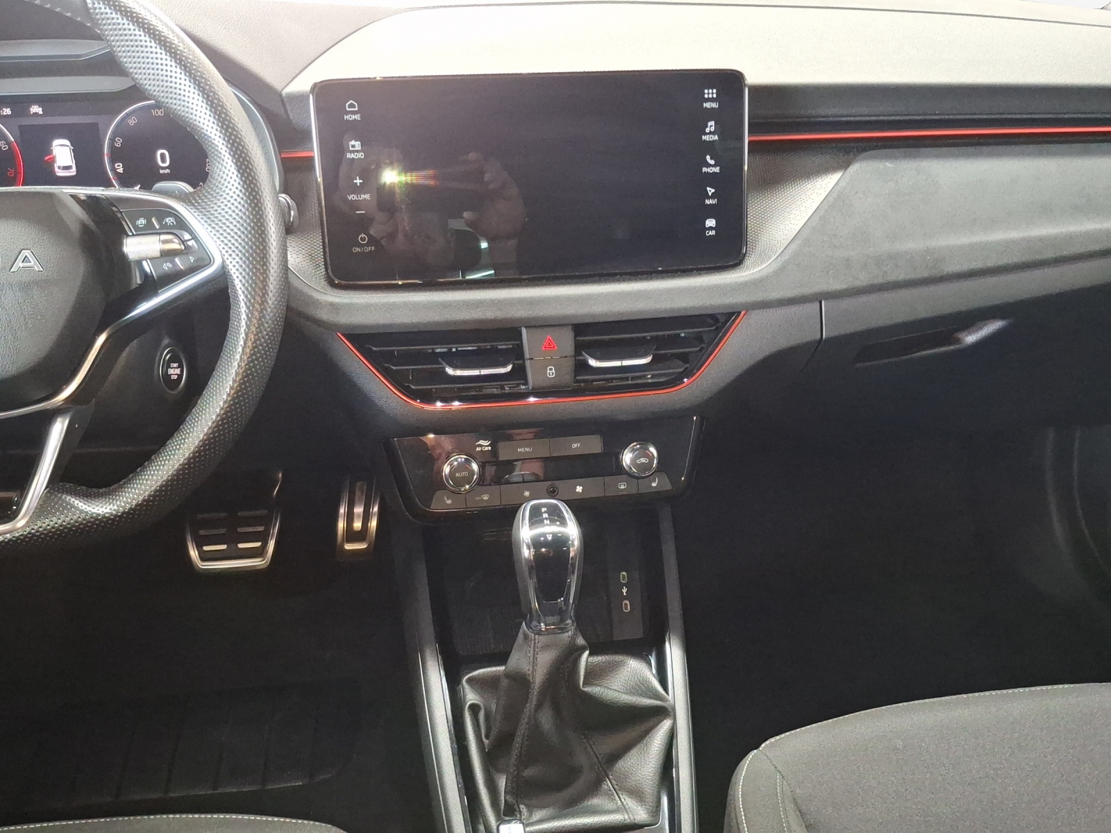 SKODA Kamiq 1.0 TSI Selection DSG-image-9