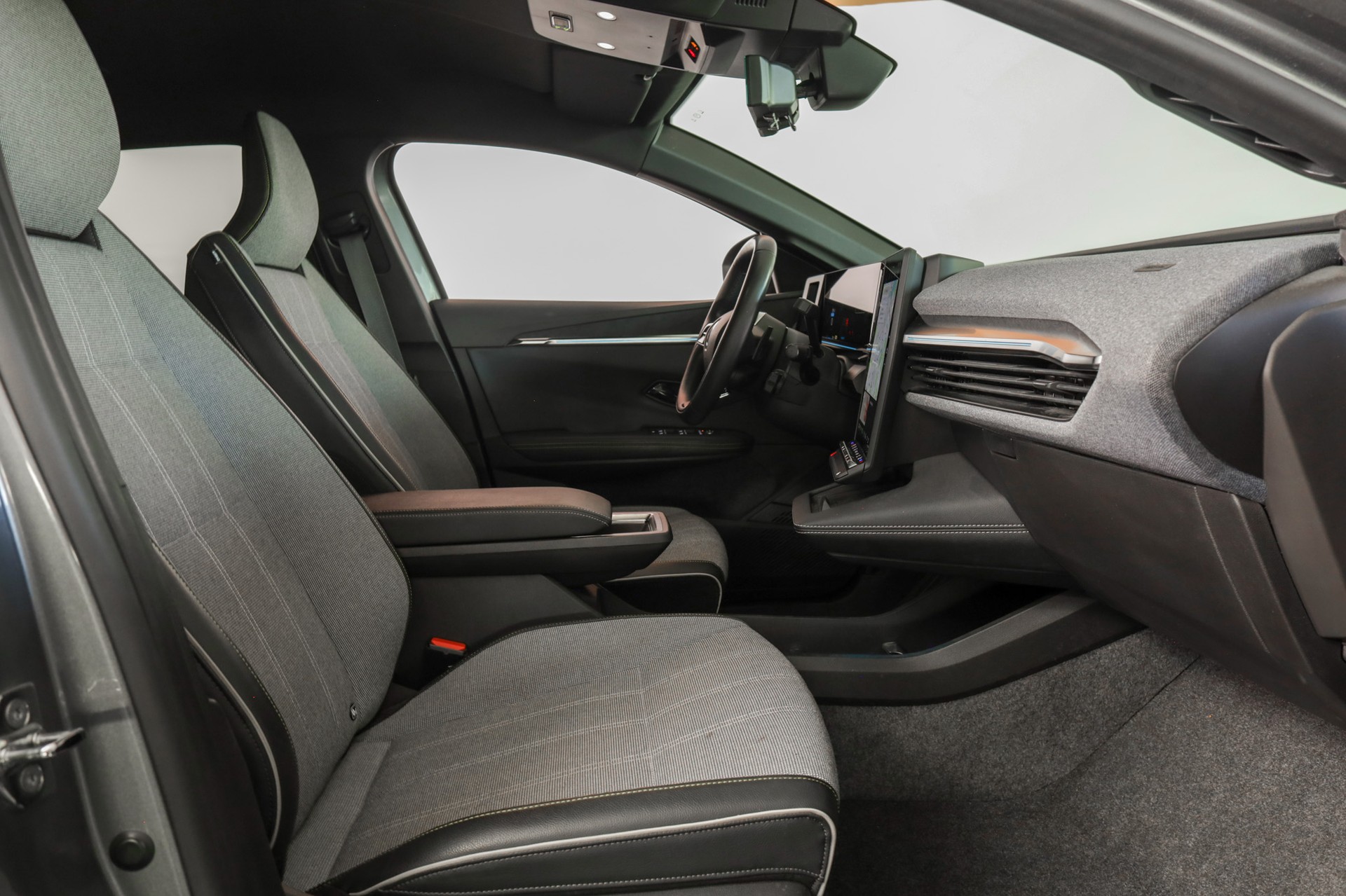 RENAULT Mégane E-TECH EV60 Techno Schiste Grey-image-8
