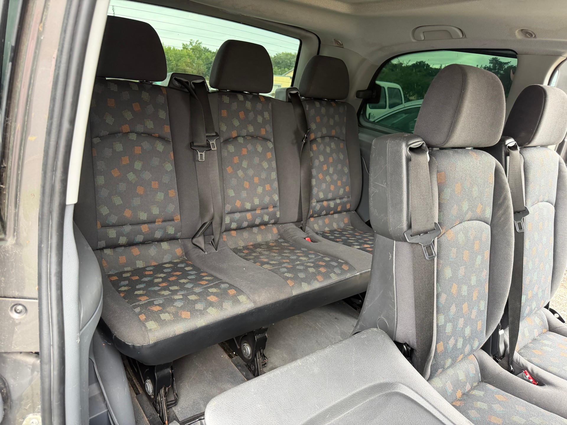 MERCEDES-BENZ Vito 120 CDI Automat-image-10