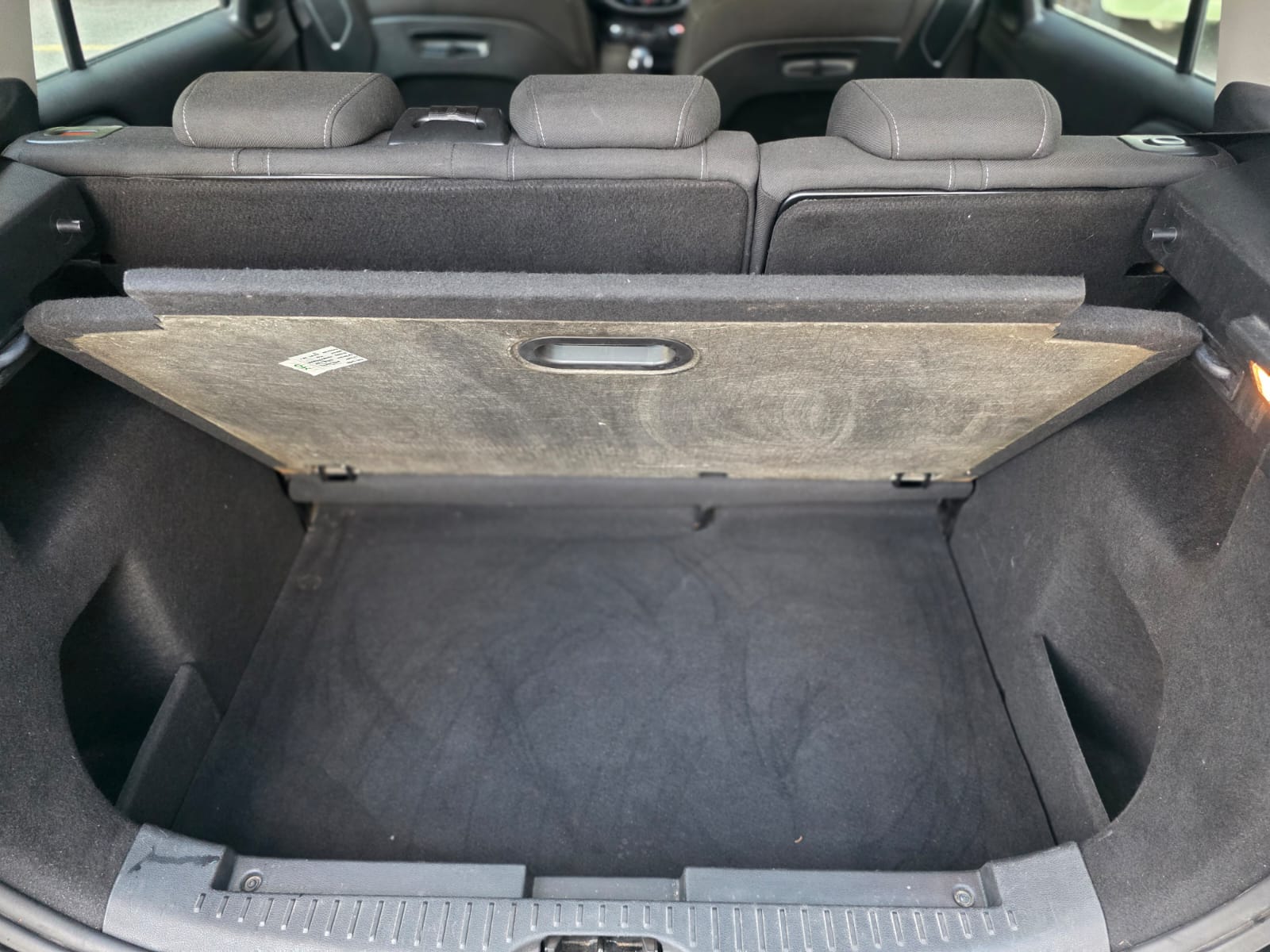 FORD B-Max 1.6 Ti-VCT Titanium PowerShift-image-15