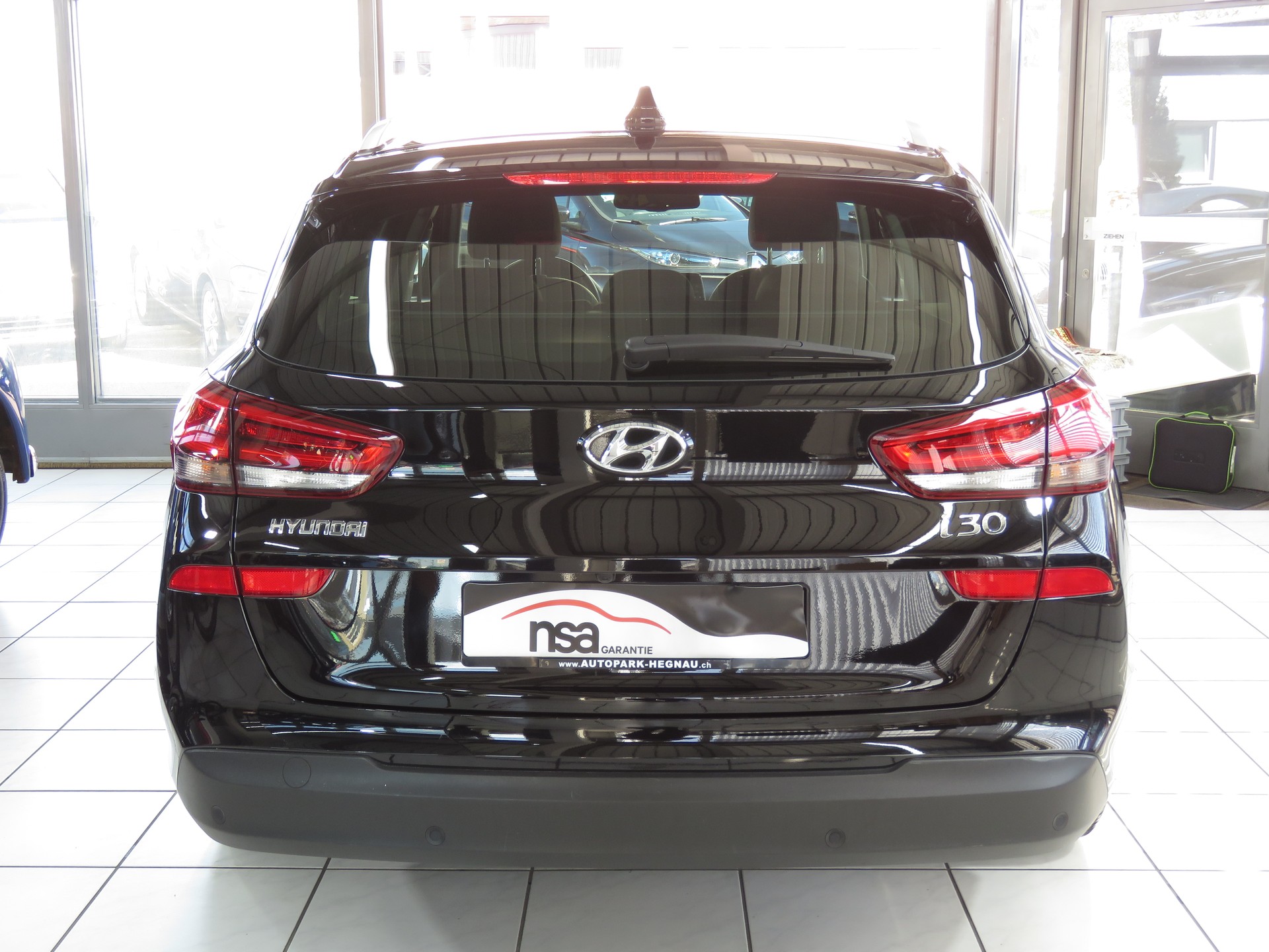 HYUNDAI i30 Wagon 1.4 T-GDi Vertex DCT (Automat)-image-4