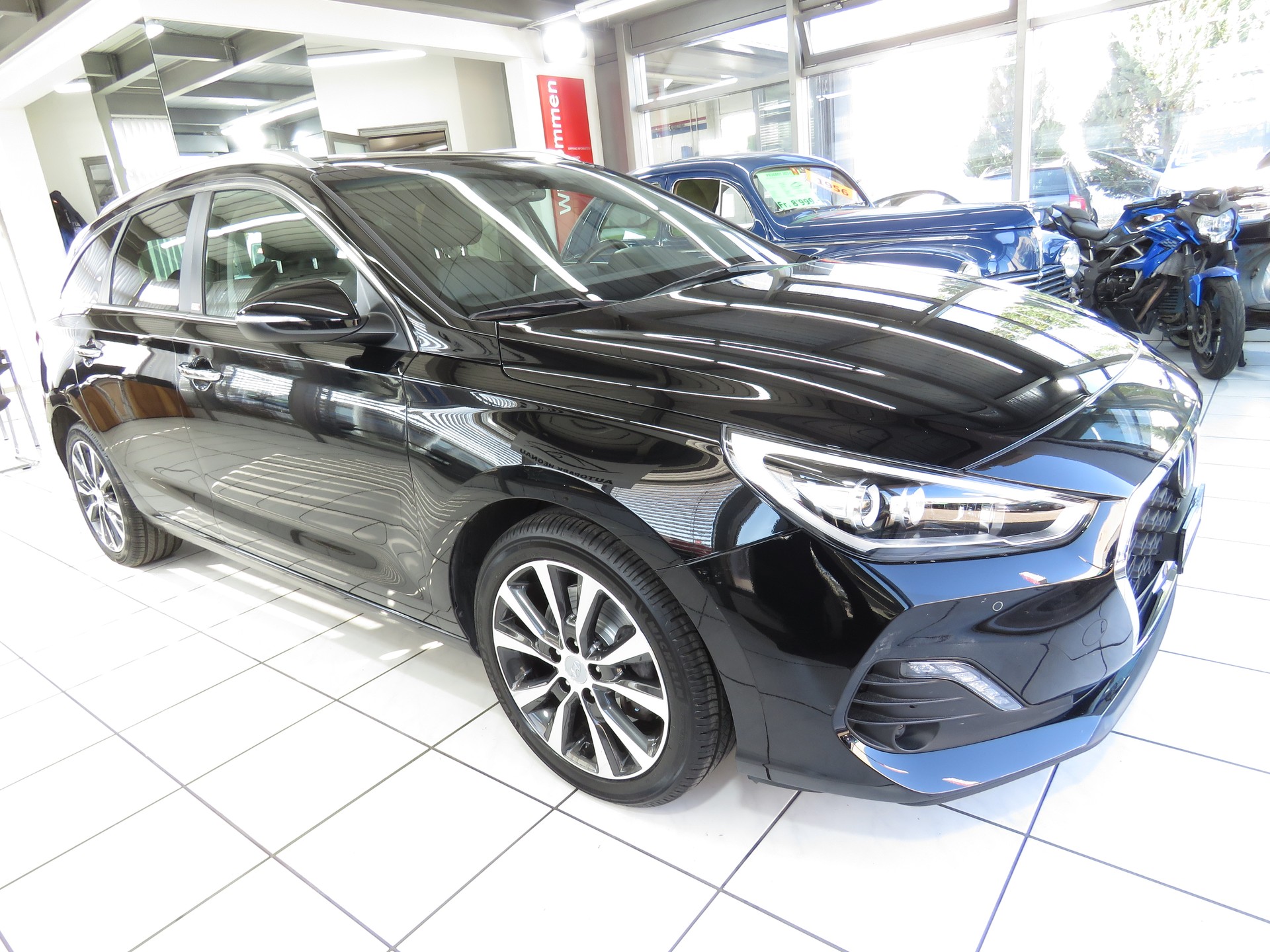 HYUNDAI i30 Wagon 1.4 T-GDi Vertex DCT (Automat)-image-2