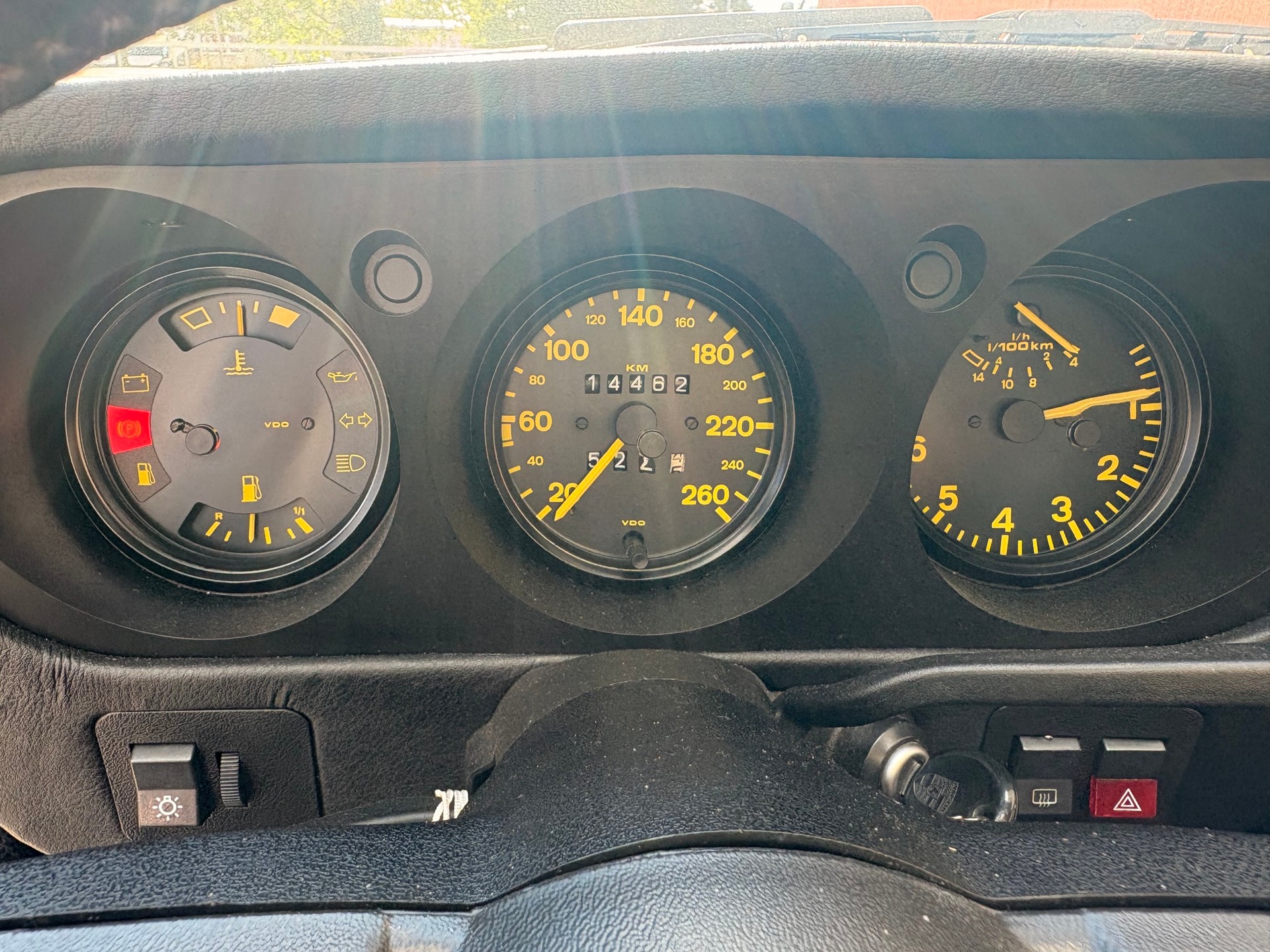 PORSCHE 944-image-9