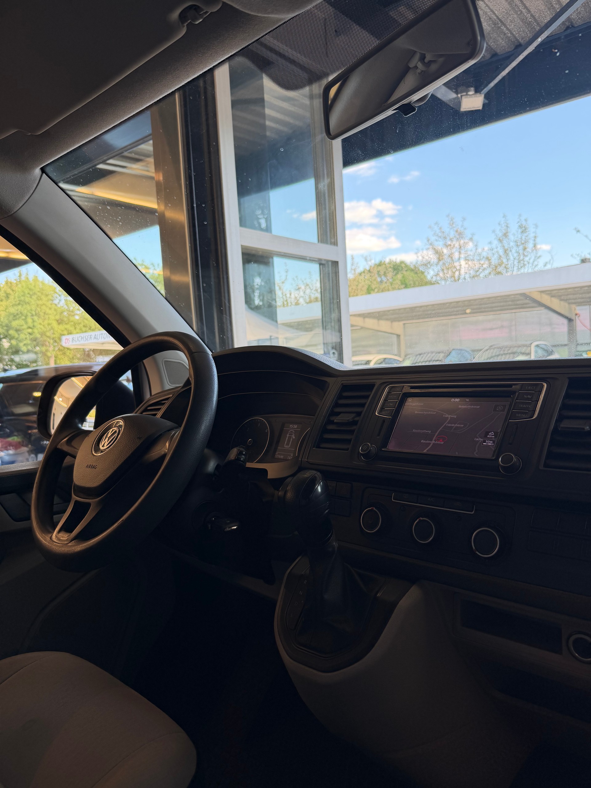 VW T6 Kaw. 3000 2.0 TDI 140 DSG-image-11