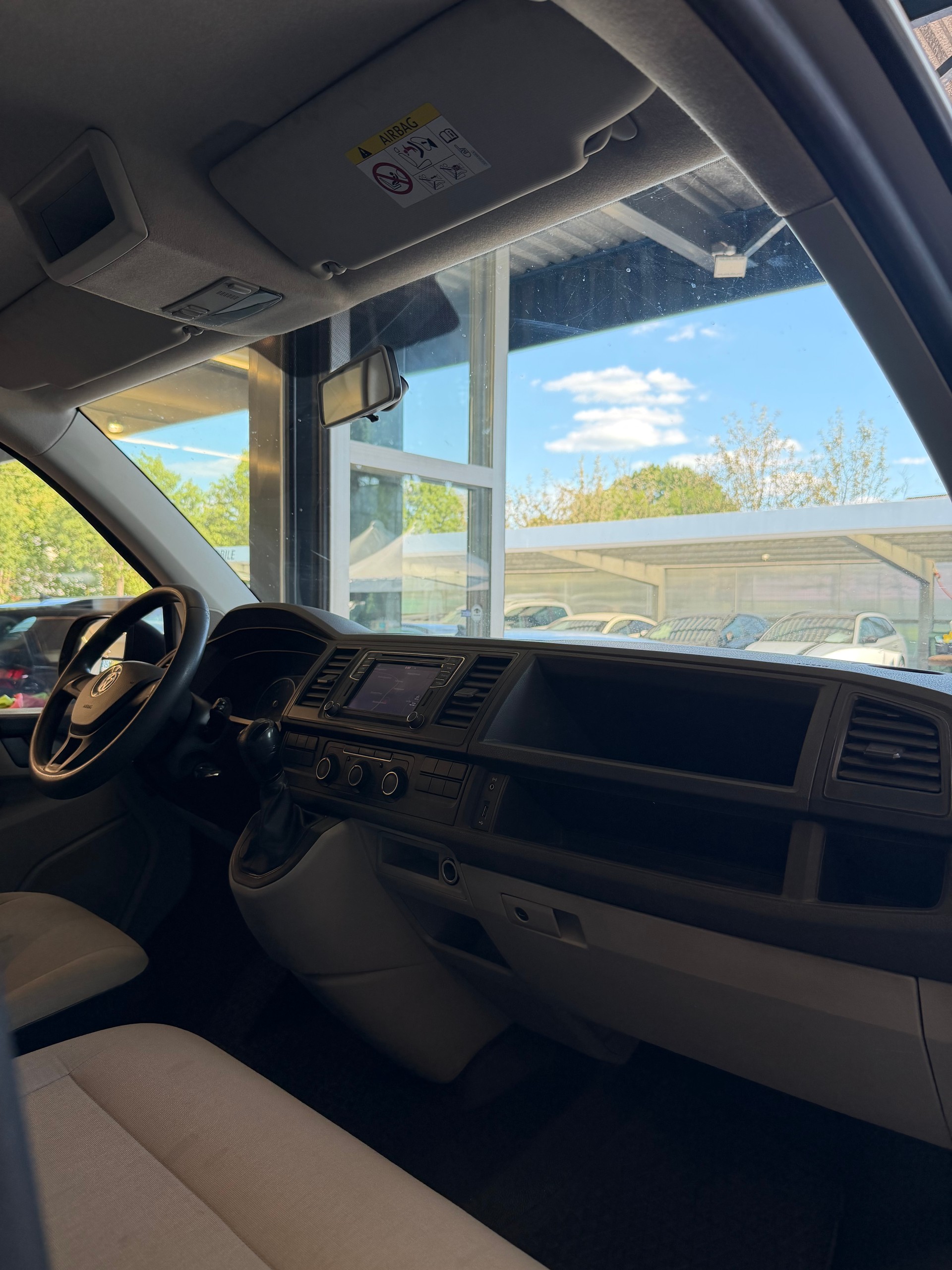 VW T6 Kaw. 3000 2.0 TDI 140 DSG-image-8