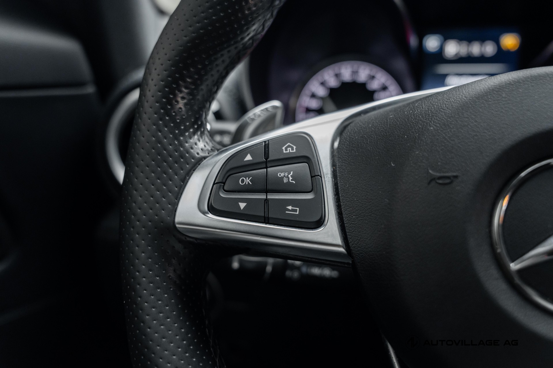 MERCEDES-BENZ AMG GT Speedshift DCT-image-15