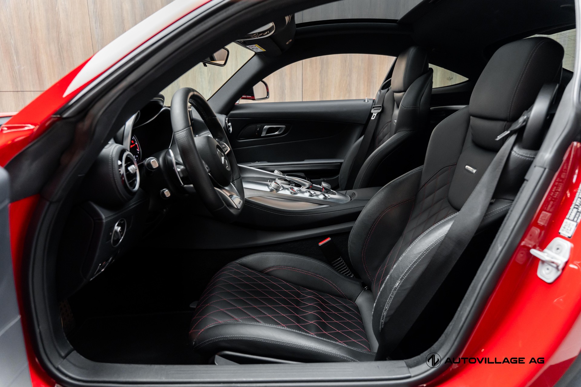 MERCEDES-BENZ AMG GT Speedshift DCT-image-4