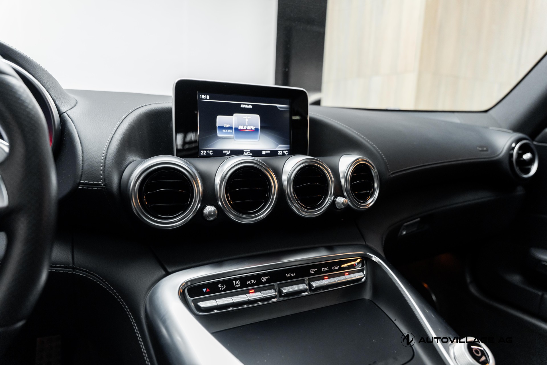 MERCEDES-BENZ AMG GT Speedshift DCT-image-9