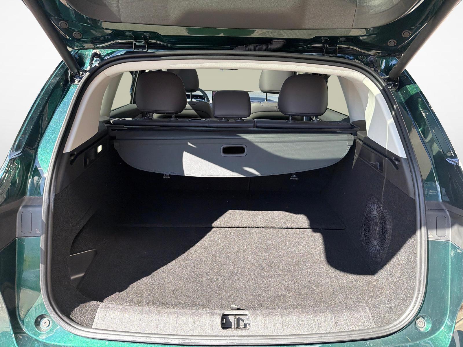 LEAPMOTOR C10 1.5 REEV Design-image-11