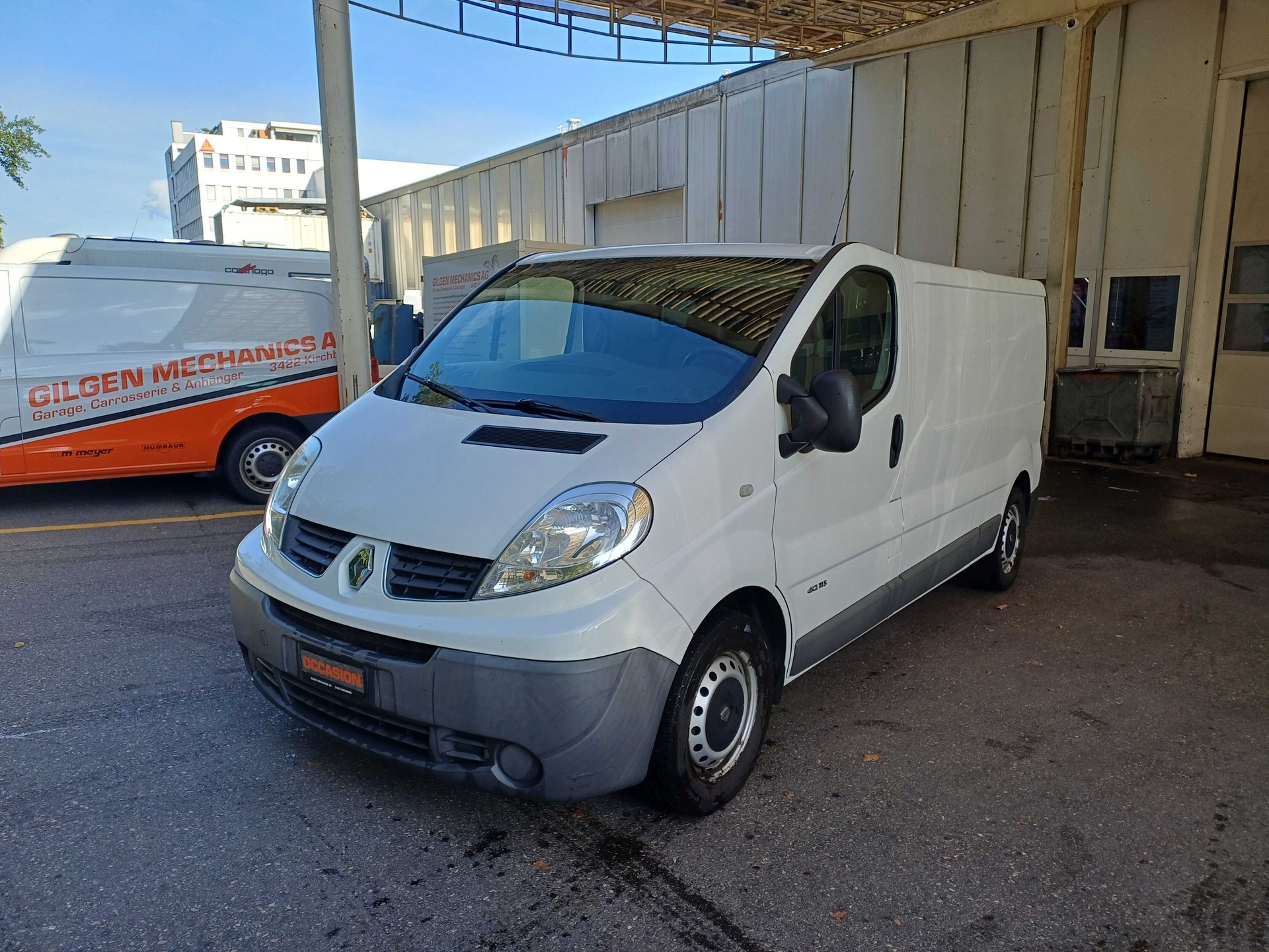 RENAULT Trafic 2.0 dCi 115 2.9t L2H1-image-0