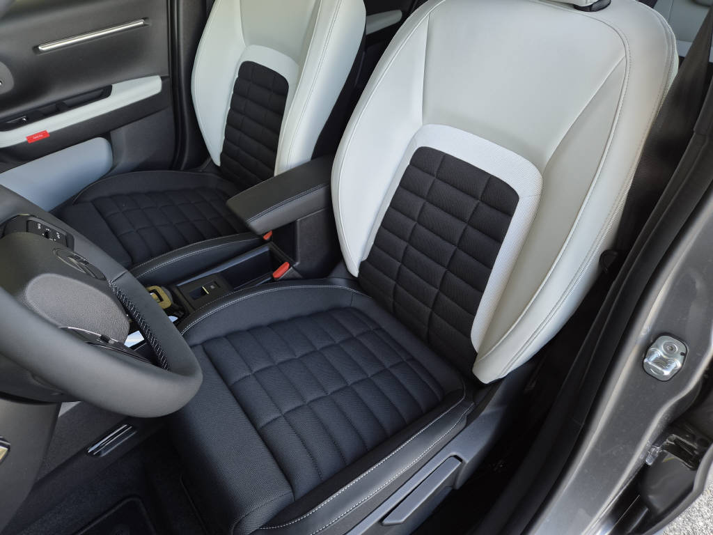 CITROEN C3 Aircross 1.2 Hybrid 145cv Business-image-8