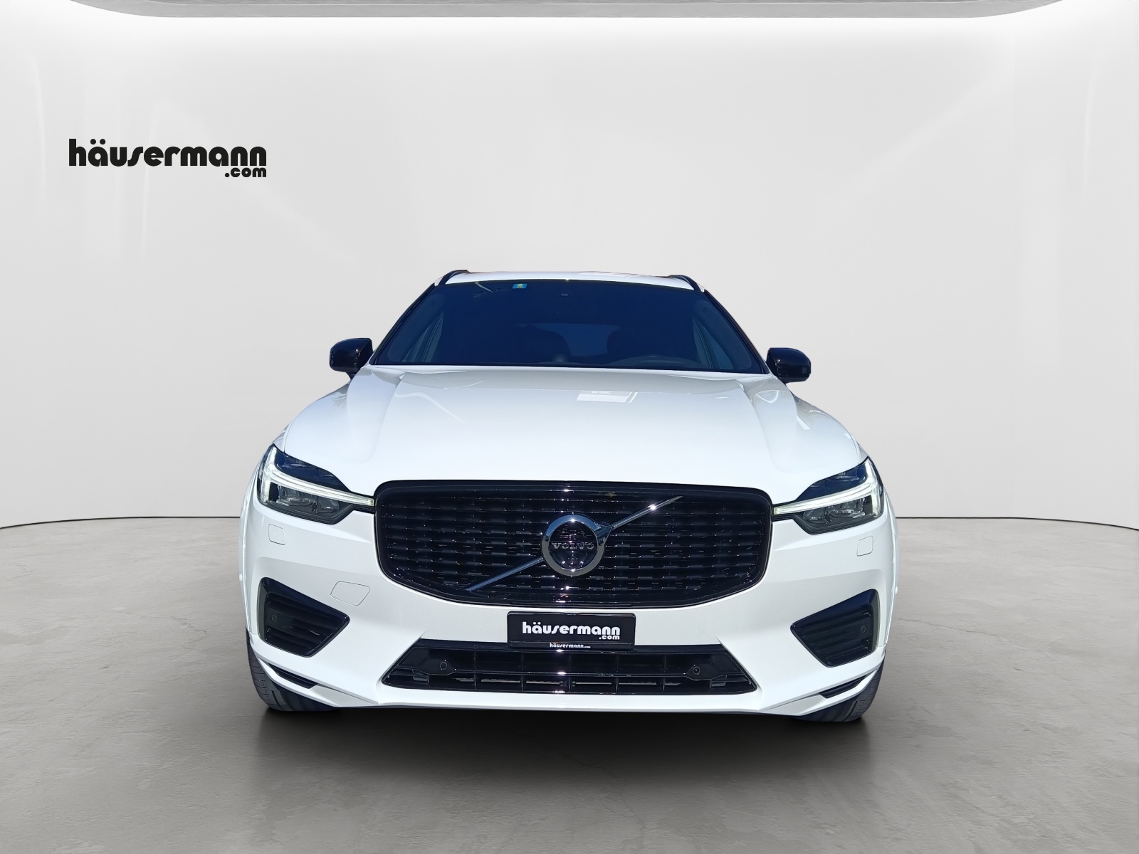 VOLVO XC60 2.0 T8 TE R-Design eAWD-image-1