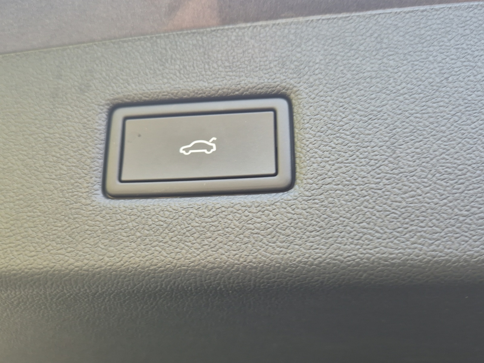 FORD Explorer Elektro 79kWh Extended Range Premium*Panoramadach*Head up Display*Anhängerkupplung*-image-27