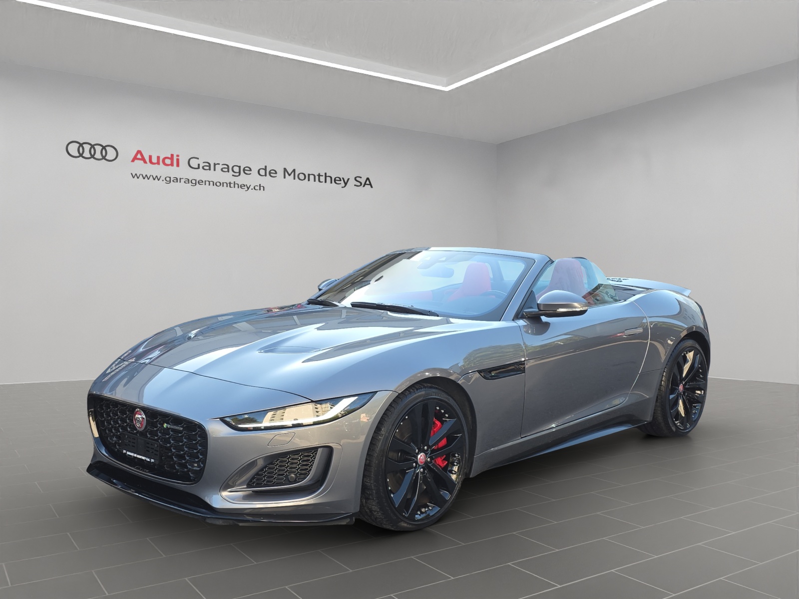 JAGUAR F-Type Convertible 5.0 V8 R-Dynamic Automatik-image-0