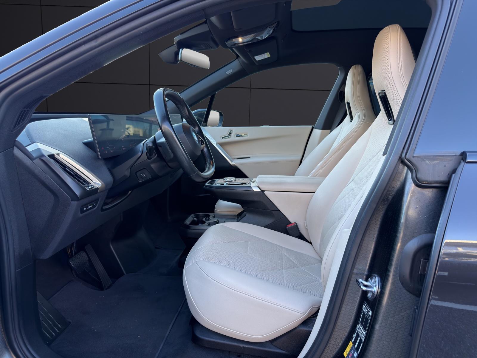 BMW iX I20 xDrive50-image-9