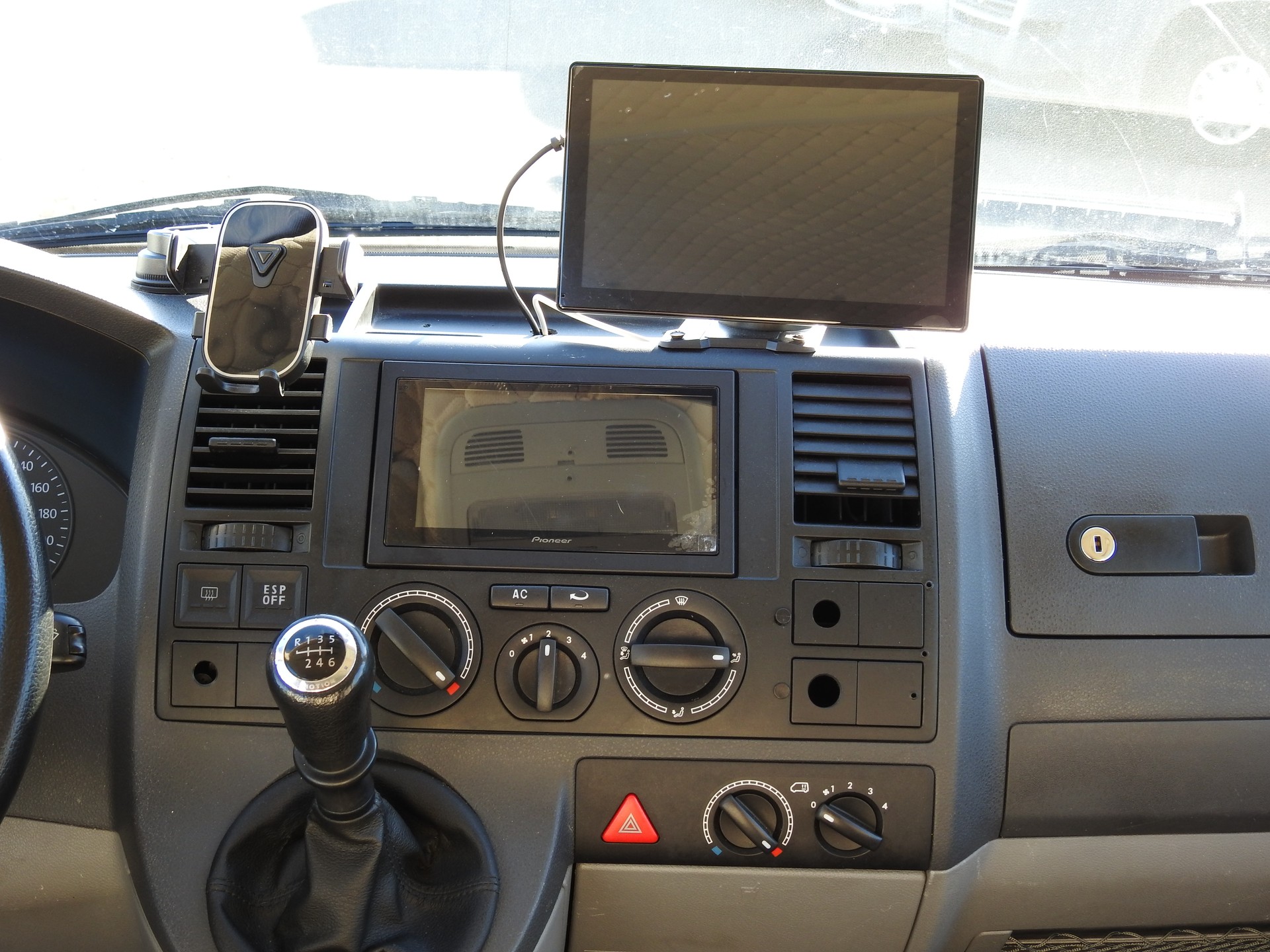 VW T5 Multivan Lang 2.5TDI 4M-image-19