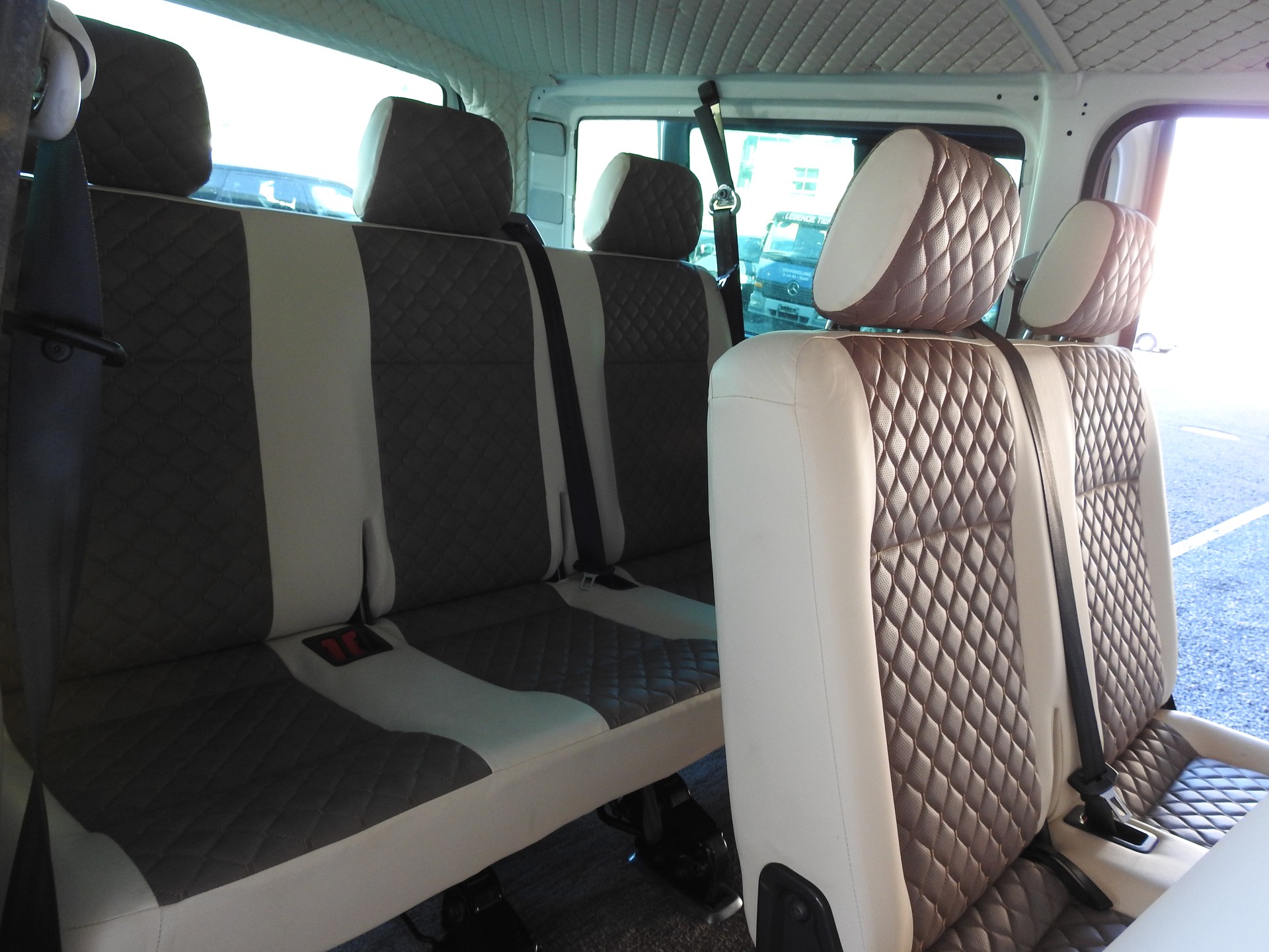 VW T5 Multivan Lang 2.5TDI 4M-image-27