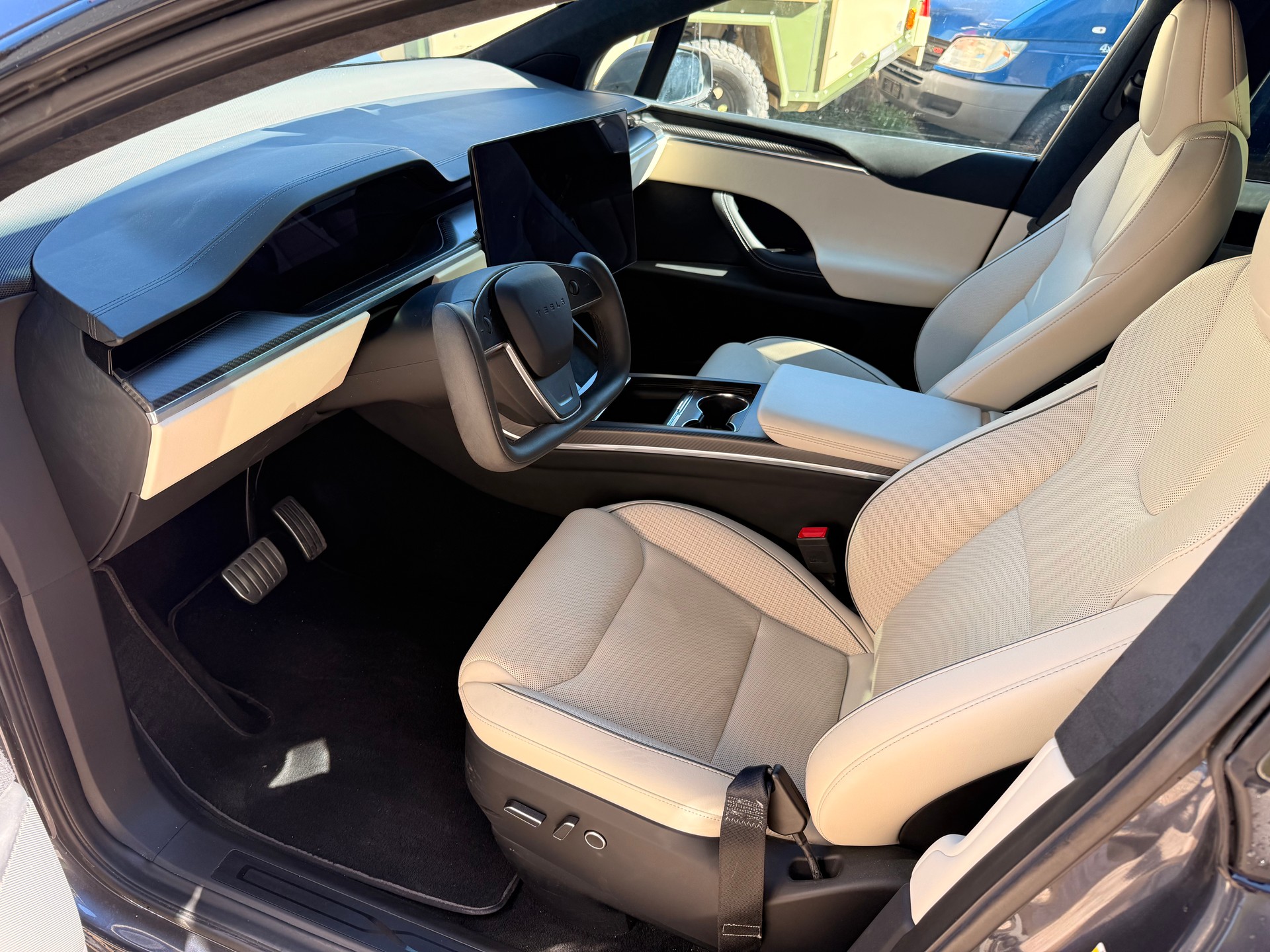 TESLA Model X 100kWh Plaid-image-6