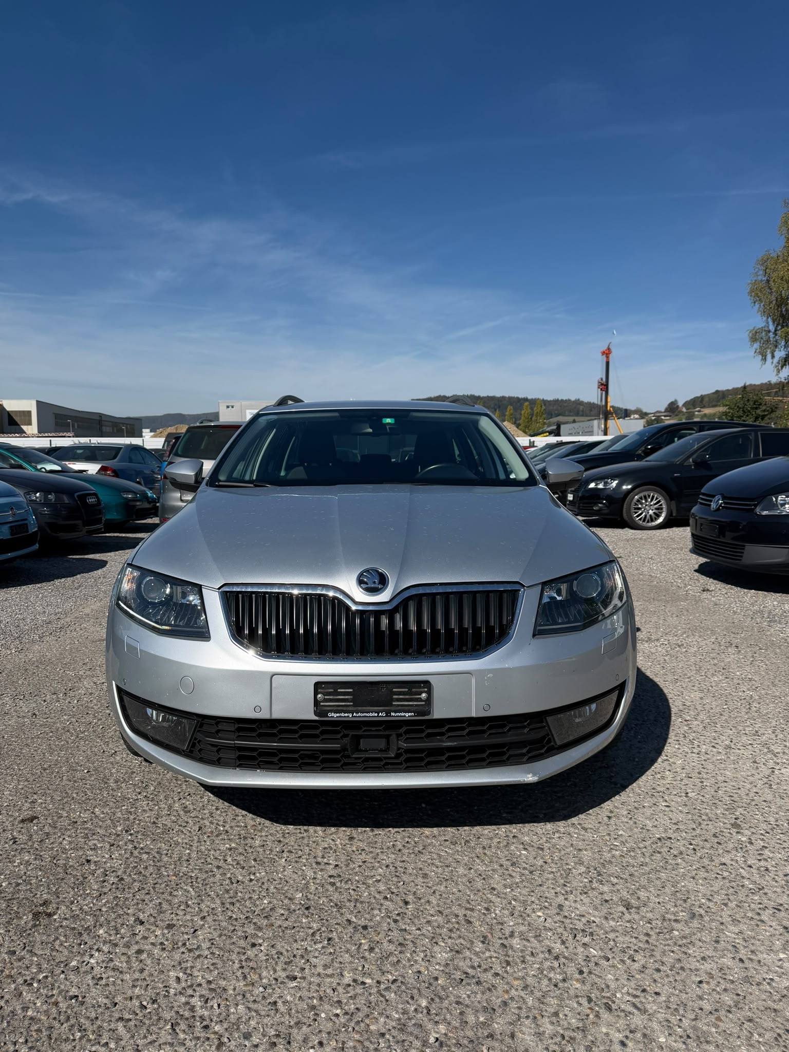 SKODA Octavia Combi 1.8 TSI L&K-image-0