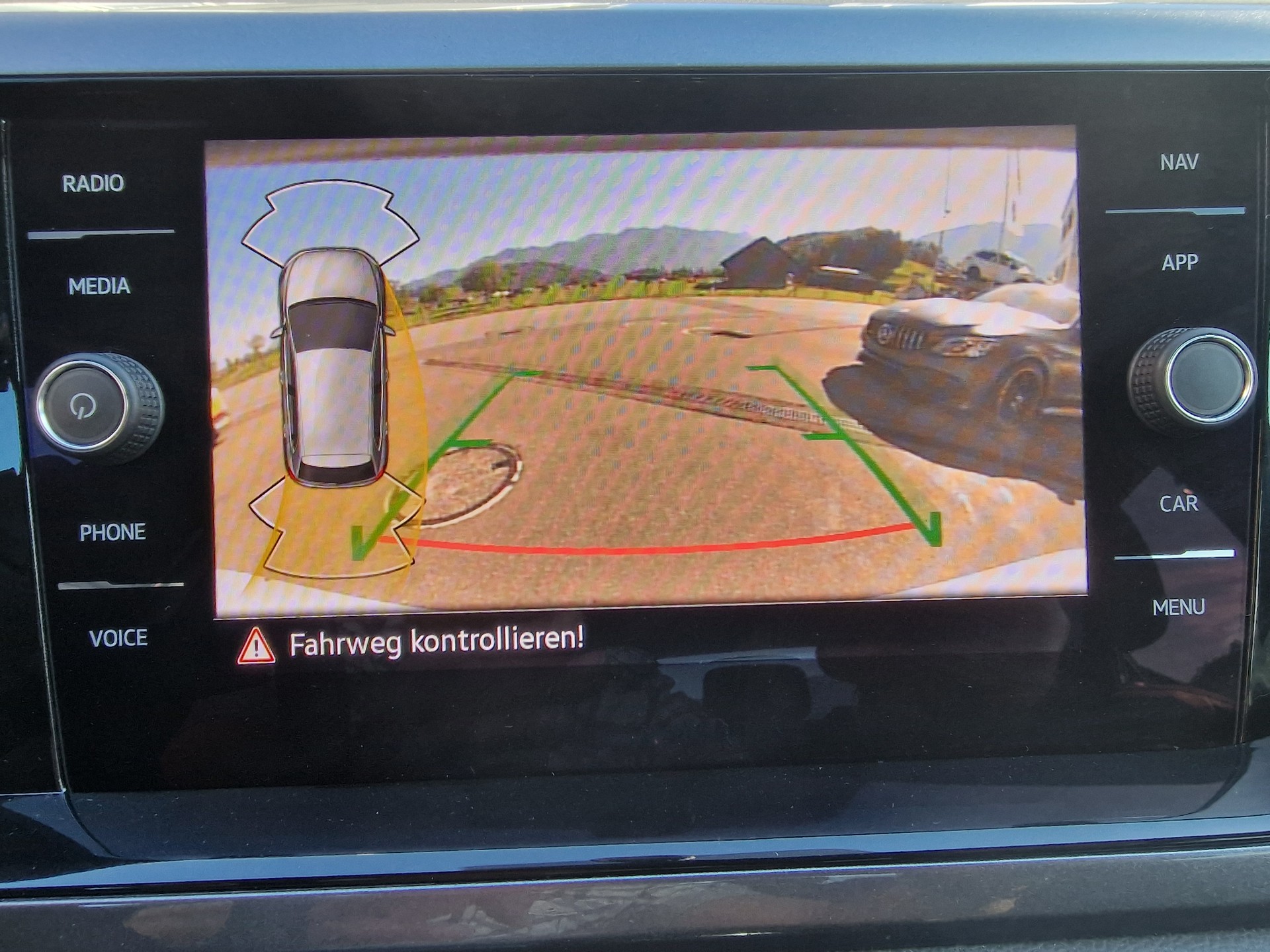 VW Polo 1.0 TSI BMT Comfortline DSG 8xRad 12Mt Gara-image-12