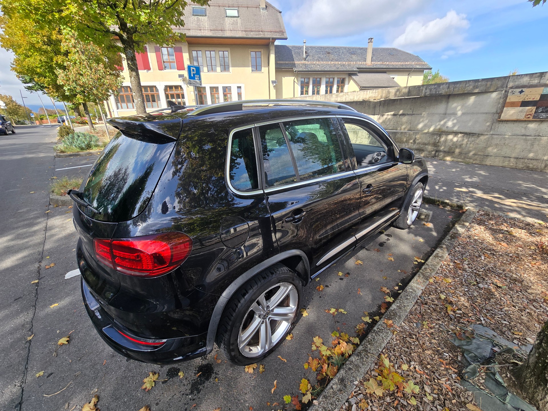 VW Tiguan 2.0 TSI Cup R-Line 4Motion-image-5