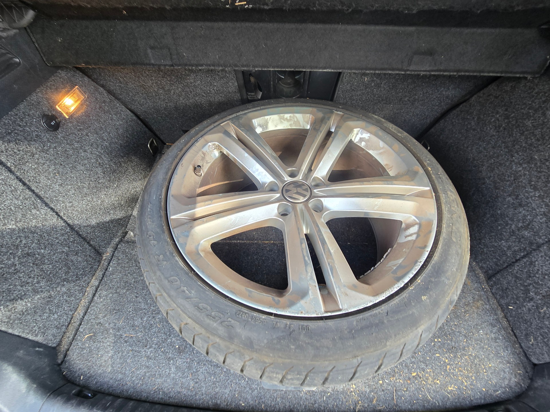 VW Tiguan 2.0 TSI Cup R-Line 4Motion-image-8