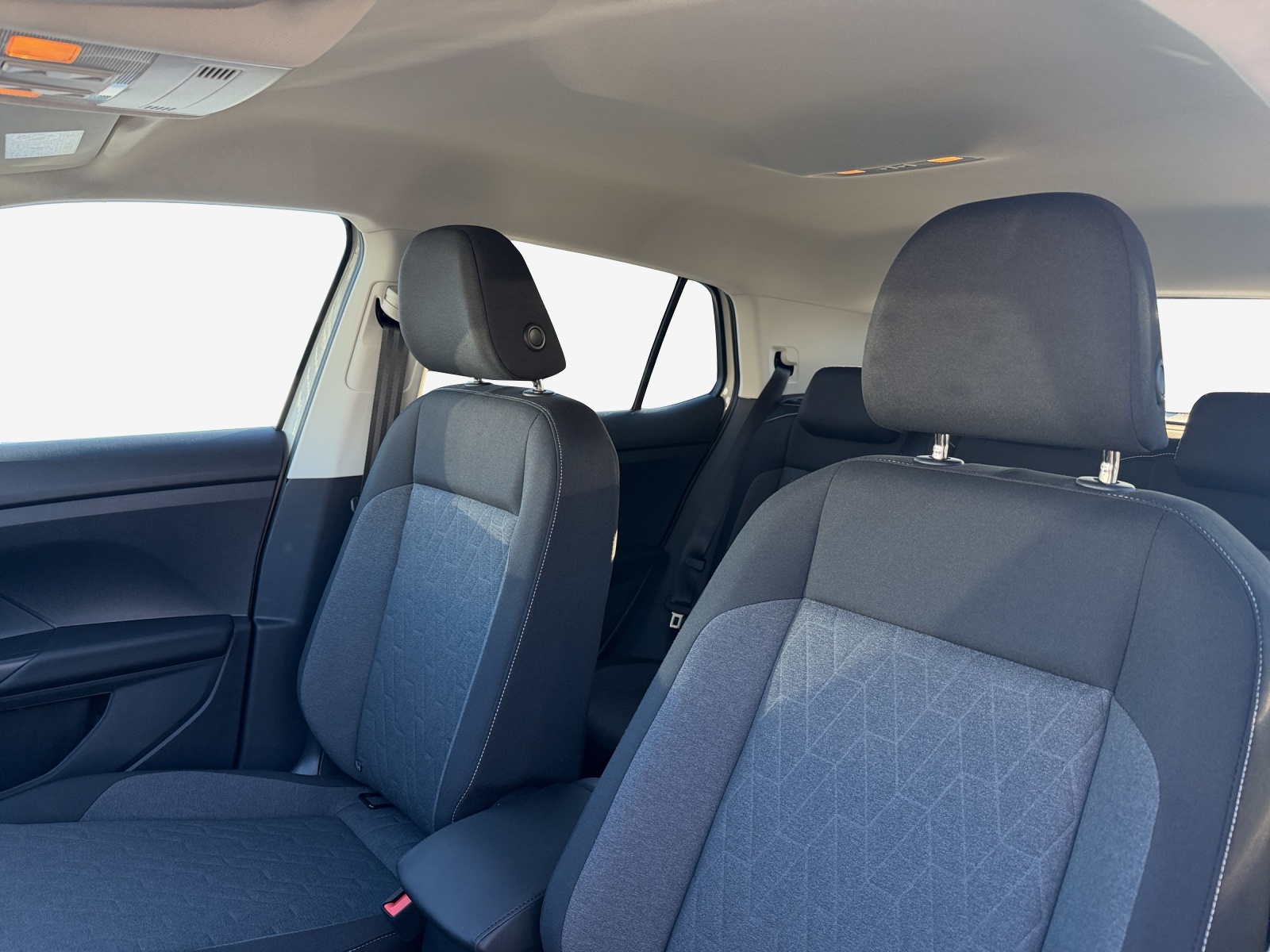 VW T-Cross 1.0 TSI EVO Life DSG-image-14
