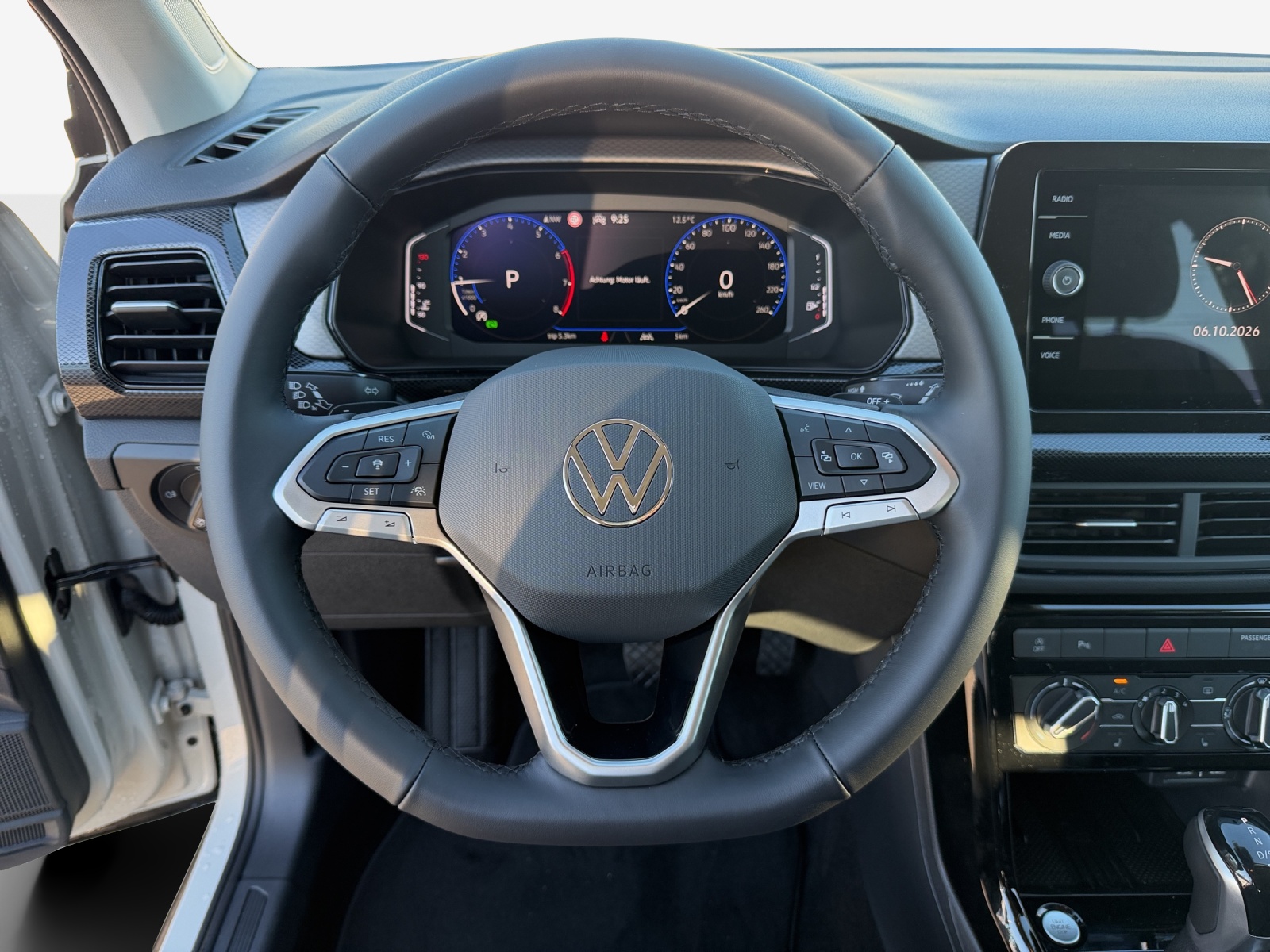 VW T-Cross 1.0 TSI EVO Life DSG-image-9