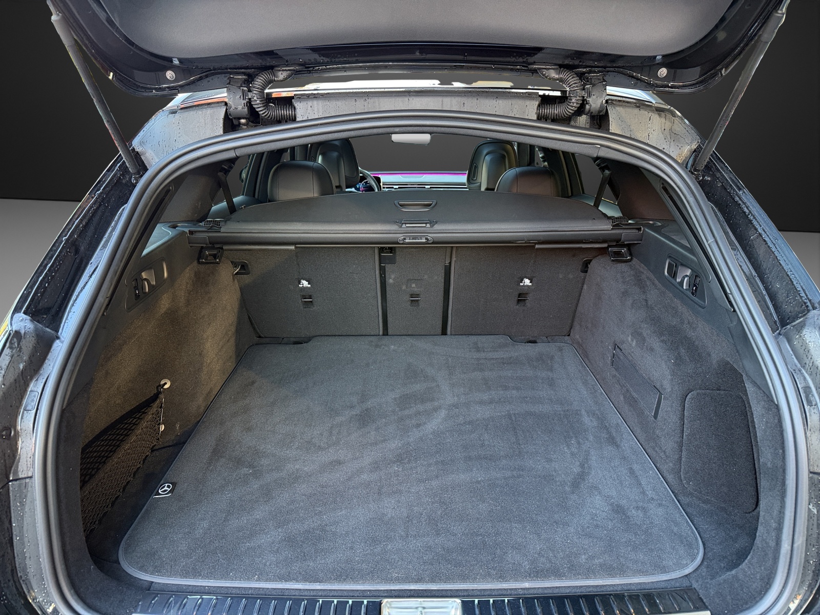 MERCEDES-BENZ E 220 d T 4Matic 9G-Tronic-image-13