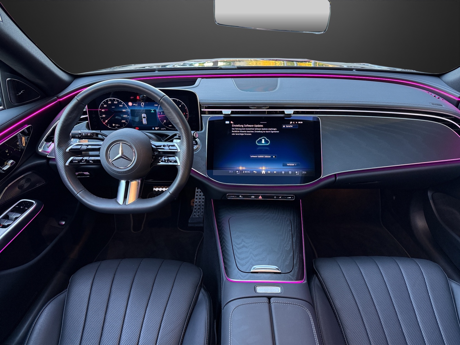 MERCEDES-BENZ E 220 d T 4Matic 9G-Tronic-image-10