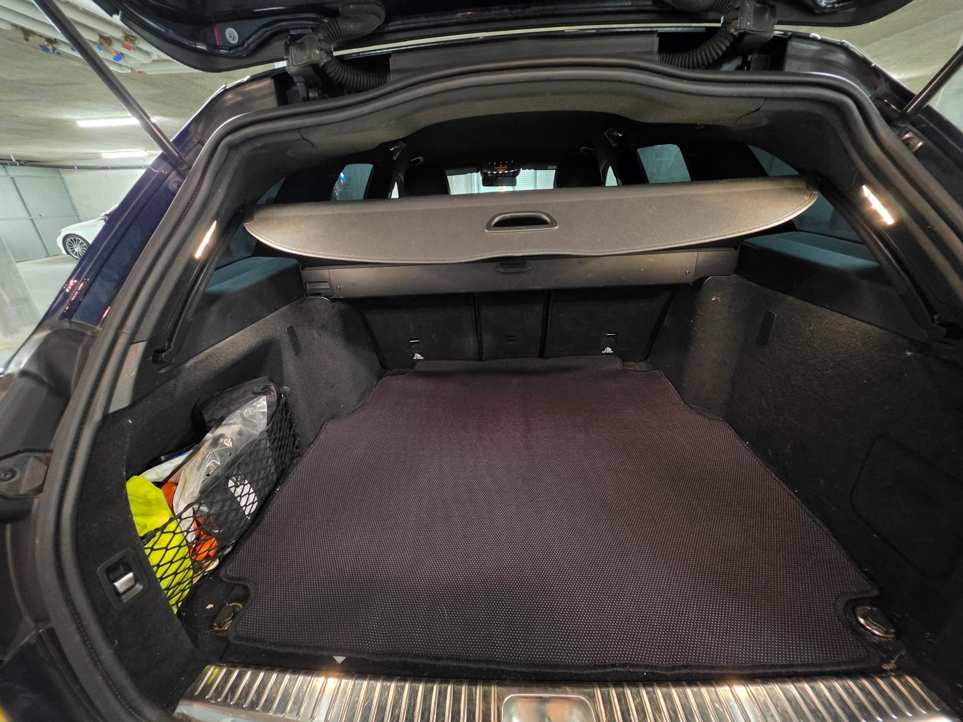 MERCEDES-BENZ C 400 AMG Line 4matic-image-8
