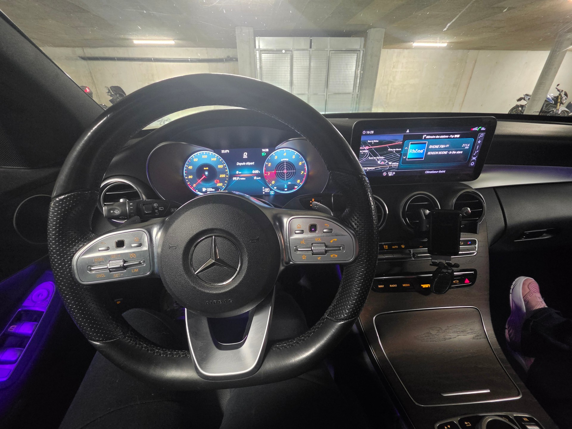 MERCEDES-BENZ C 400 AMG Line 4matic-image-5