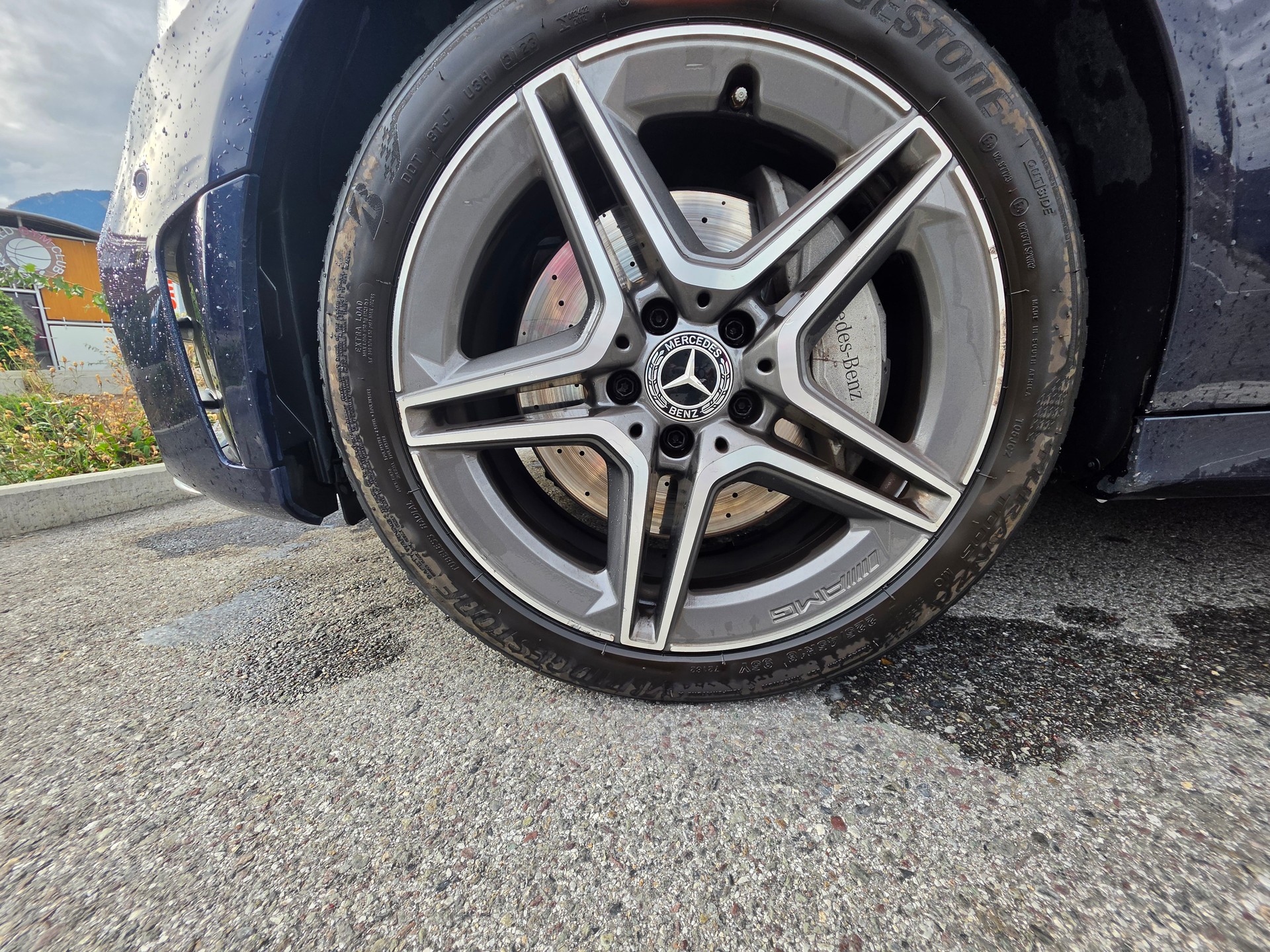 MERCEDES-BENZ C 400 AMG Line 4matic-image-3