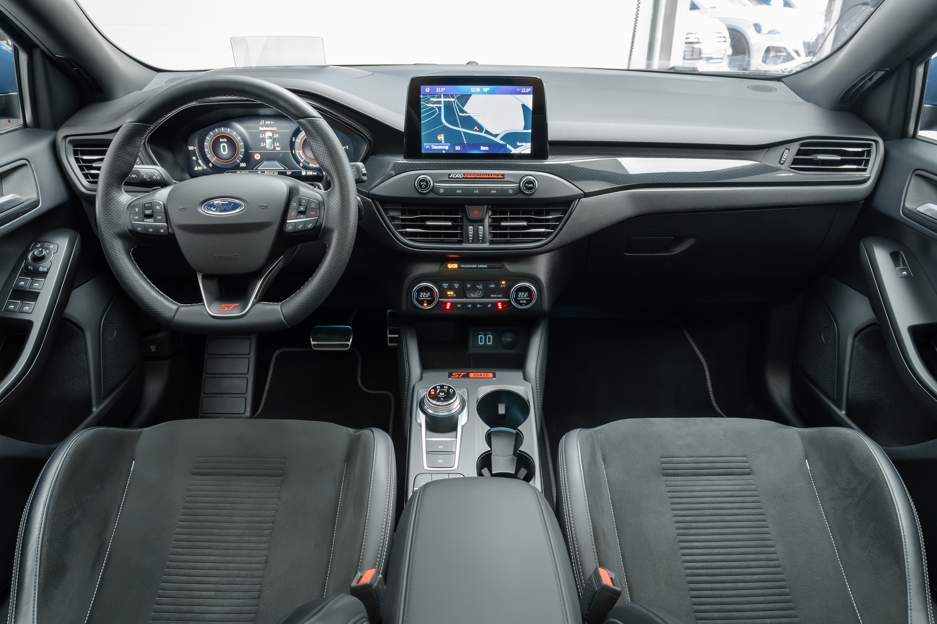 FORD Focus ST 2.3 Styling Performance-image-6