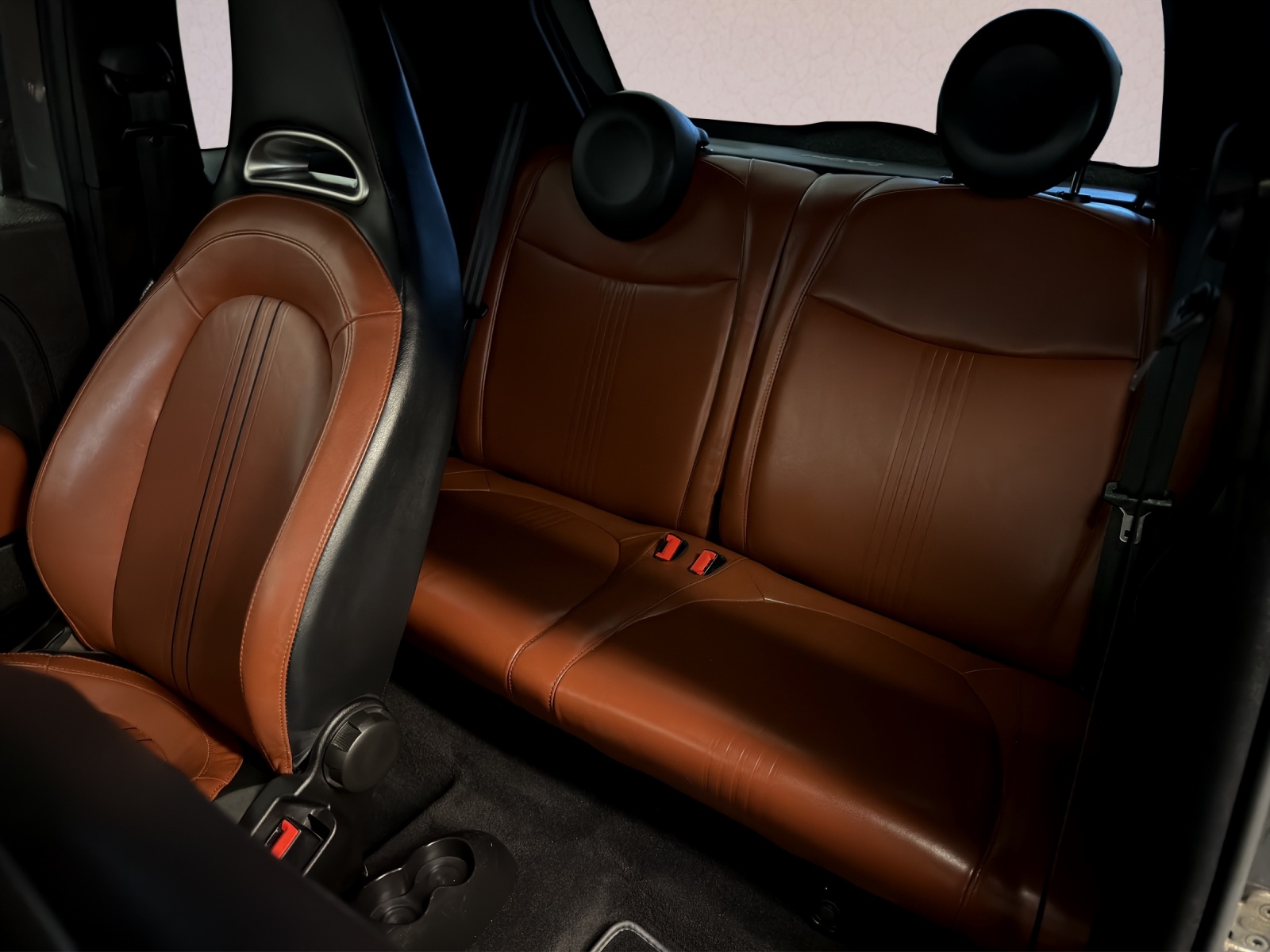 FIAT 595 1.4 16V Turbo Abarth Turismo-image-14