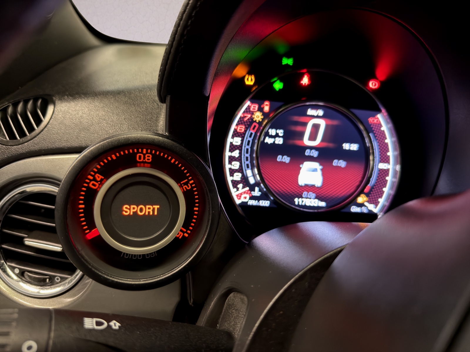 FIAT 595 1.4 16V Turbo Abarth Turismo-image-9