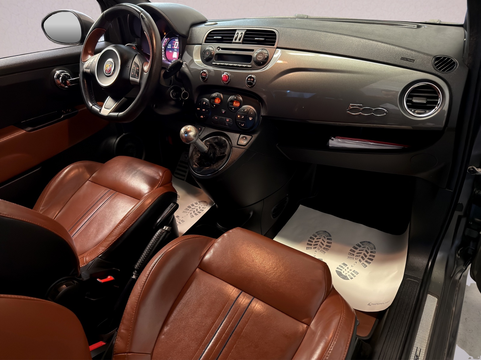 FIAT 595 1.4 16V Turbo Abarth Turismo-image-12