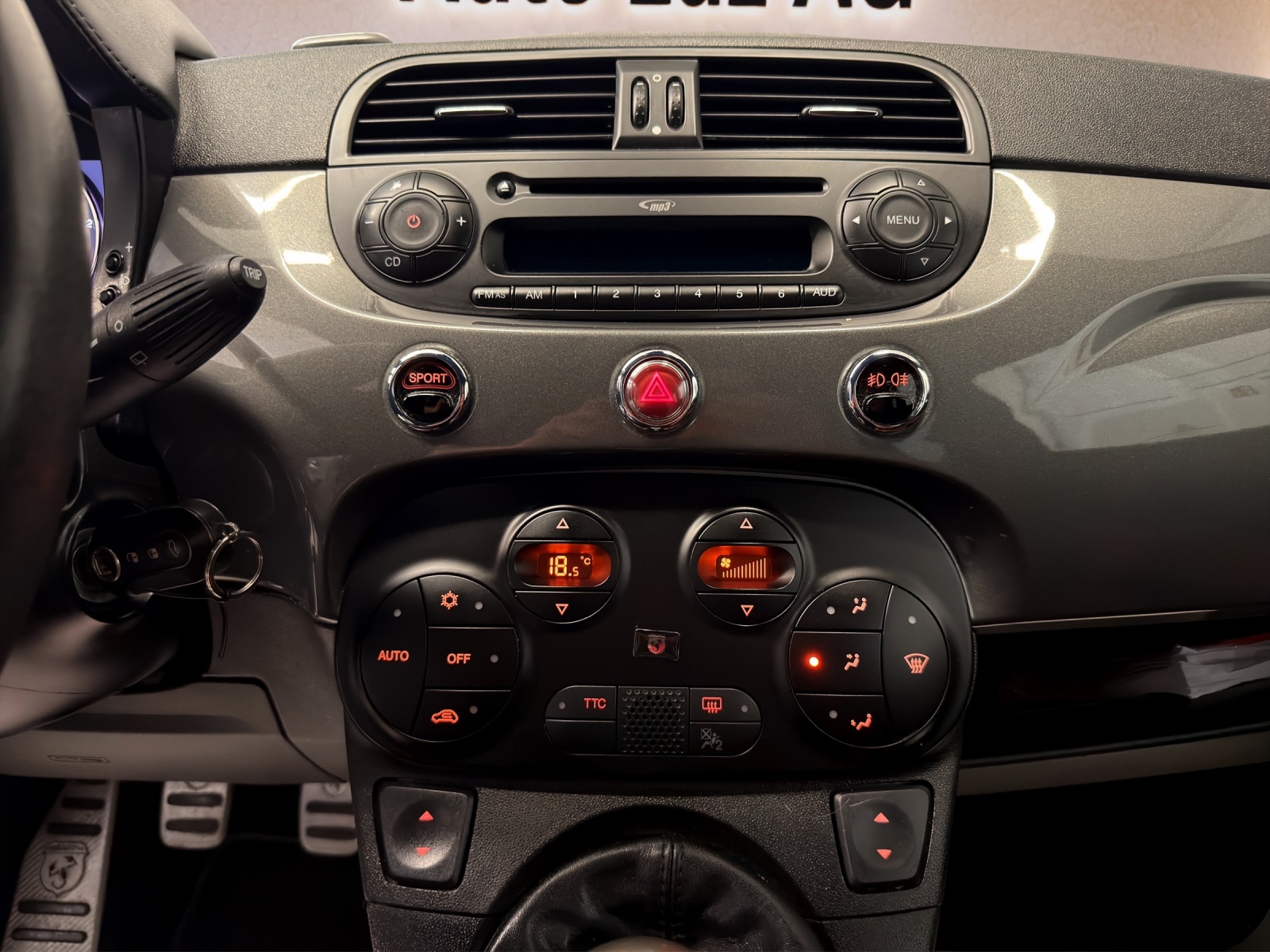 FIAT 595 1.4 16V Turbo Abarth Turismo-image-10