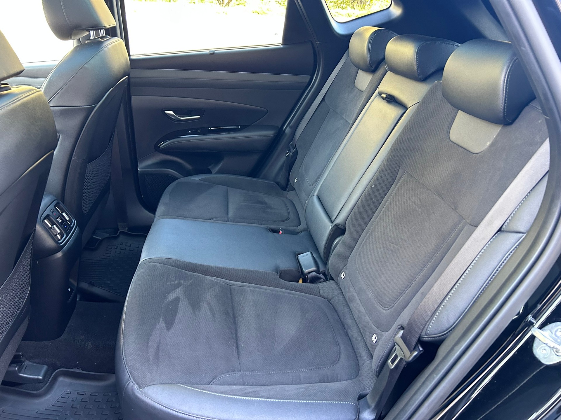HYUNDAI Tucson 1.6 TGDI HEV Vertex 20th Anniversary 4WD-image-12