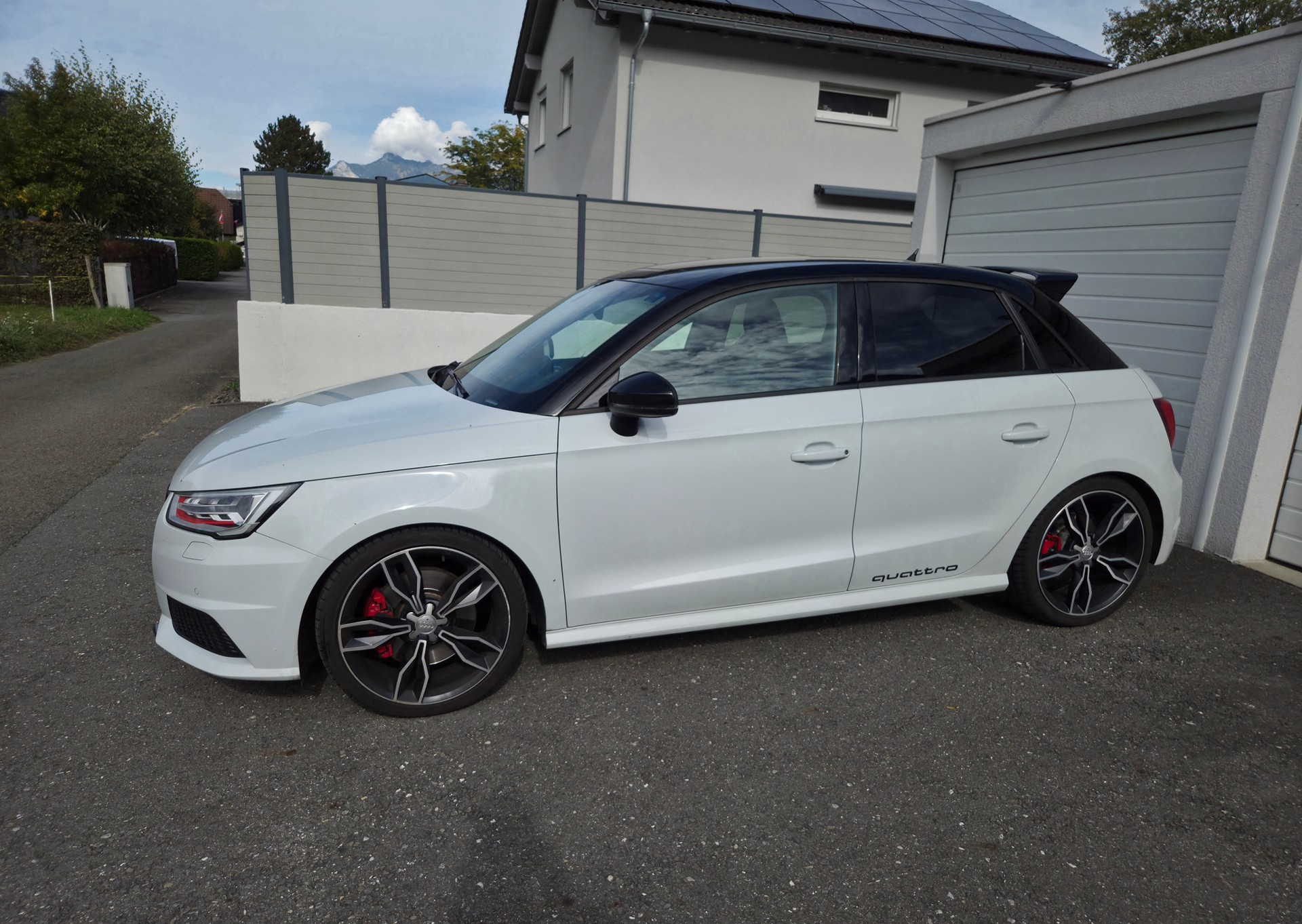 AUDI S1 Sportback quattro 2.0 TFSI-image-5