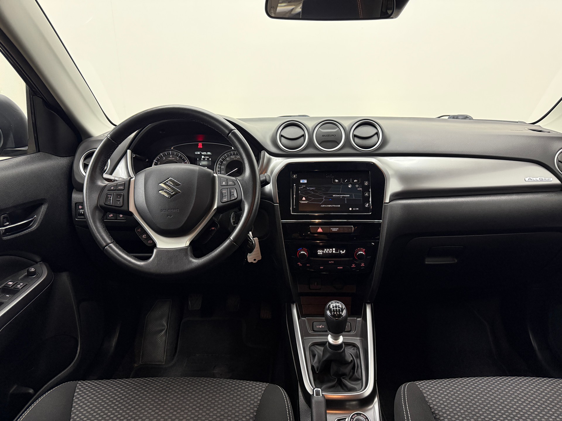 SUZUKI Vitara 1.4 Boosterjet Compact Top-image-26