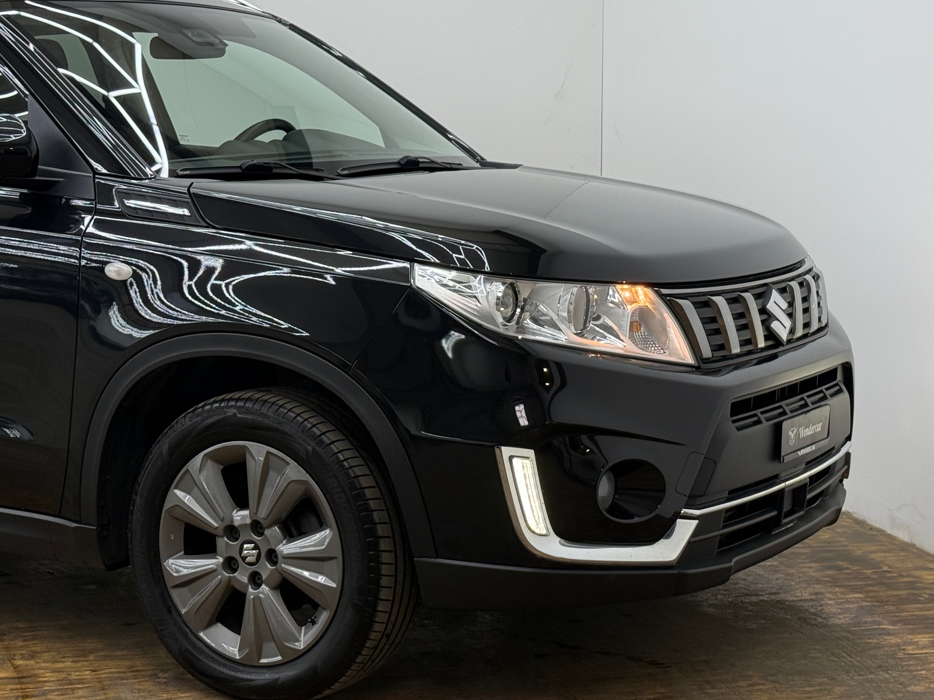 SUZUKI Vitara 1.4 Boosterjet Compact Top-showroom-element-1