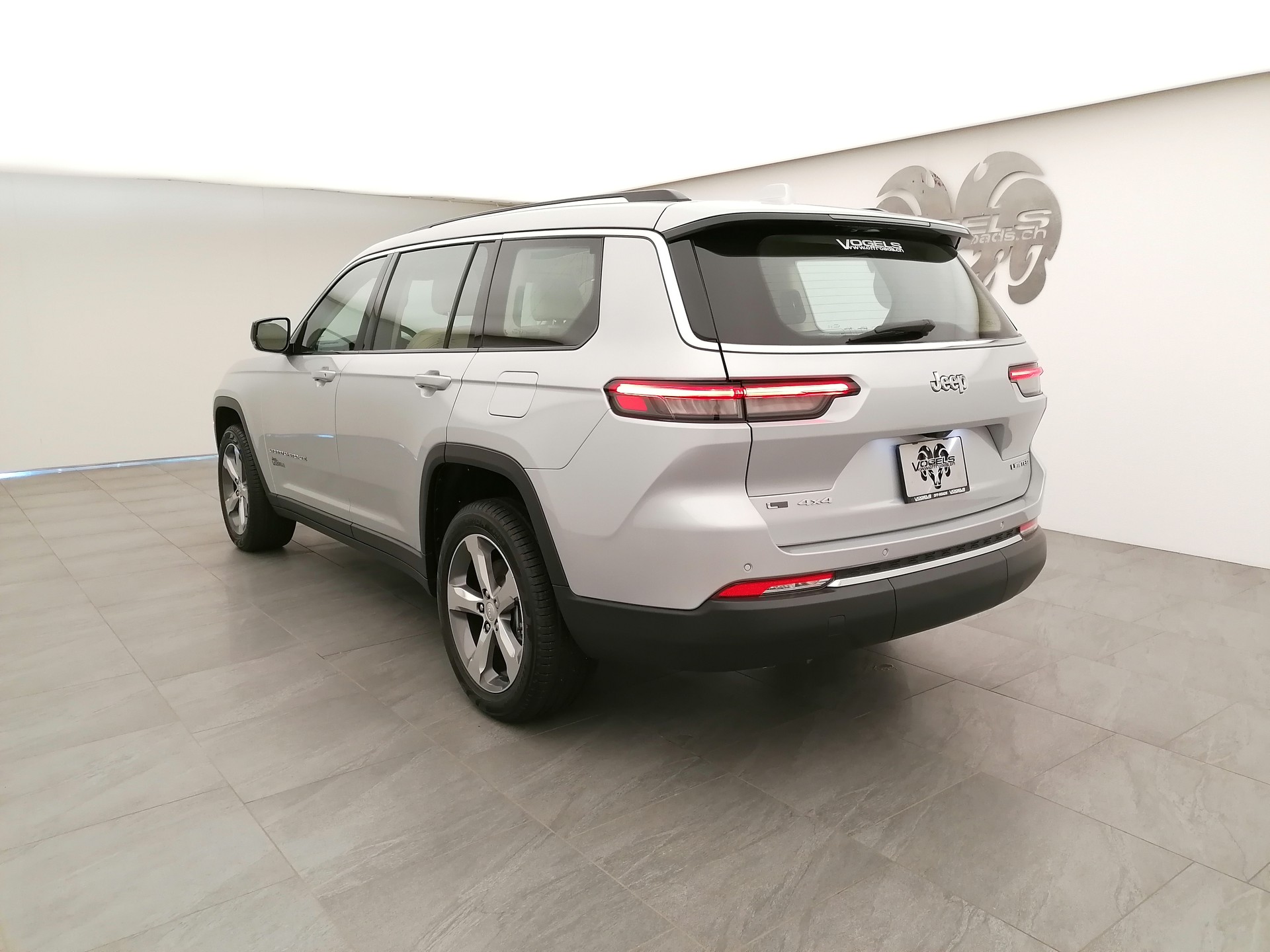 JEEP Grand Cherokee Limited L 3.6 AWD-image-5