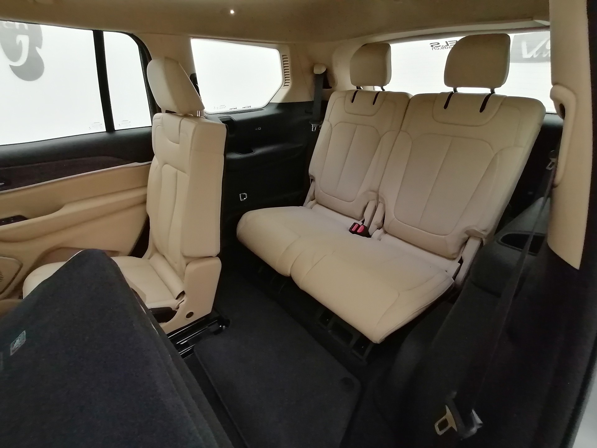 JEEP Grand Cherokee Limited L 3.6 AWD-image-10