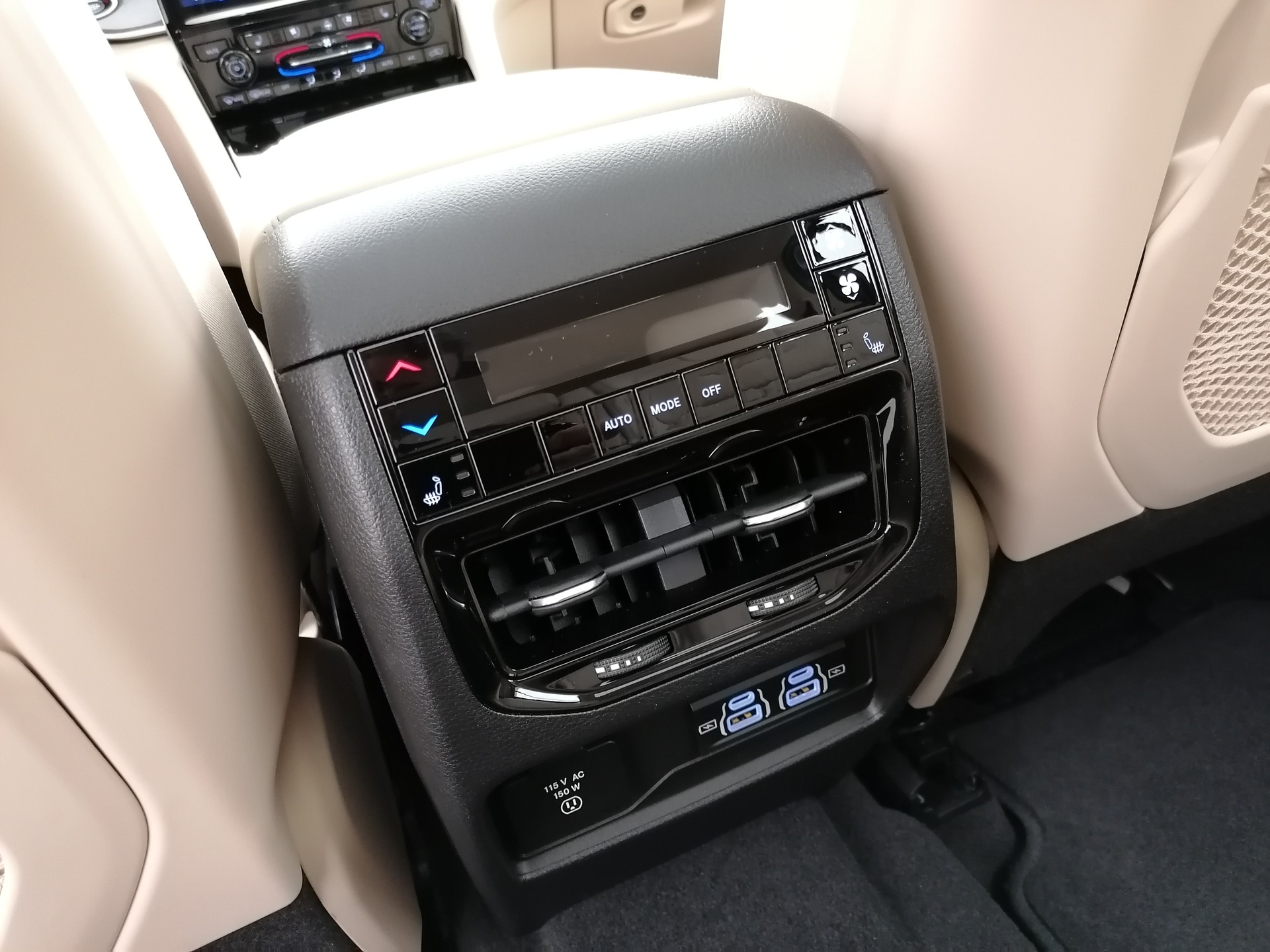 JEEP Grand Cherokee Limited L 3.6 AWD-image-13