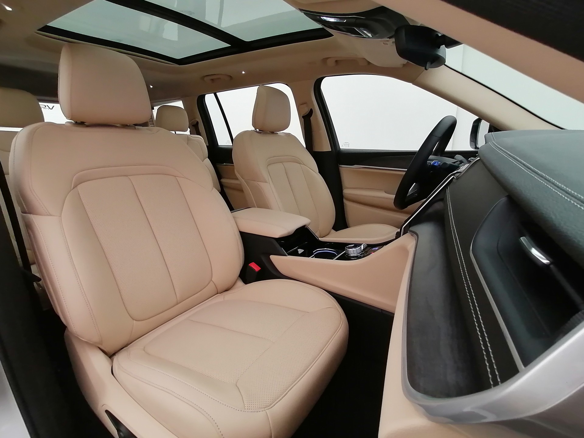 JEEP Grand Cherokee Limited L 3.6 AWD-image-11