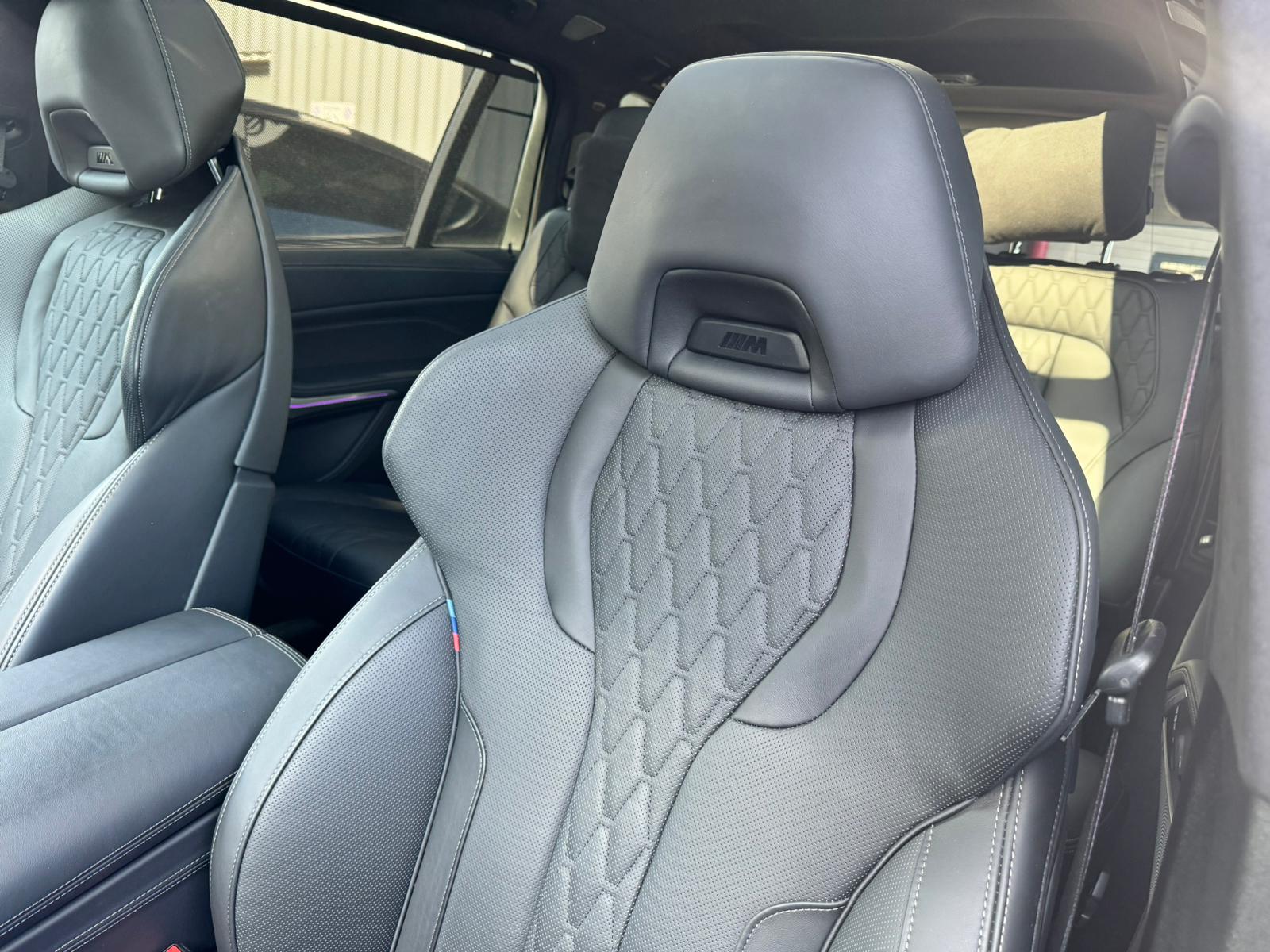 BMW X7 40d xDrive SAG *CH-FAHRZEUG*-image-24
